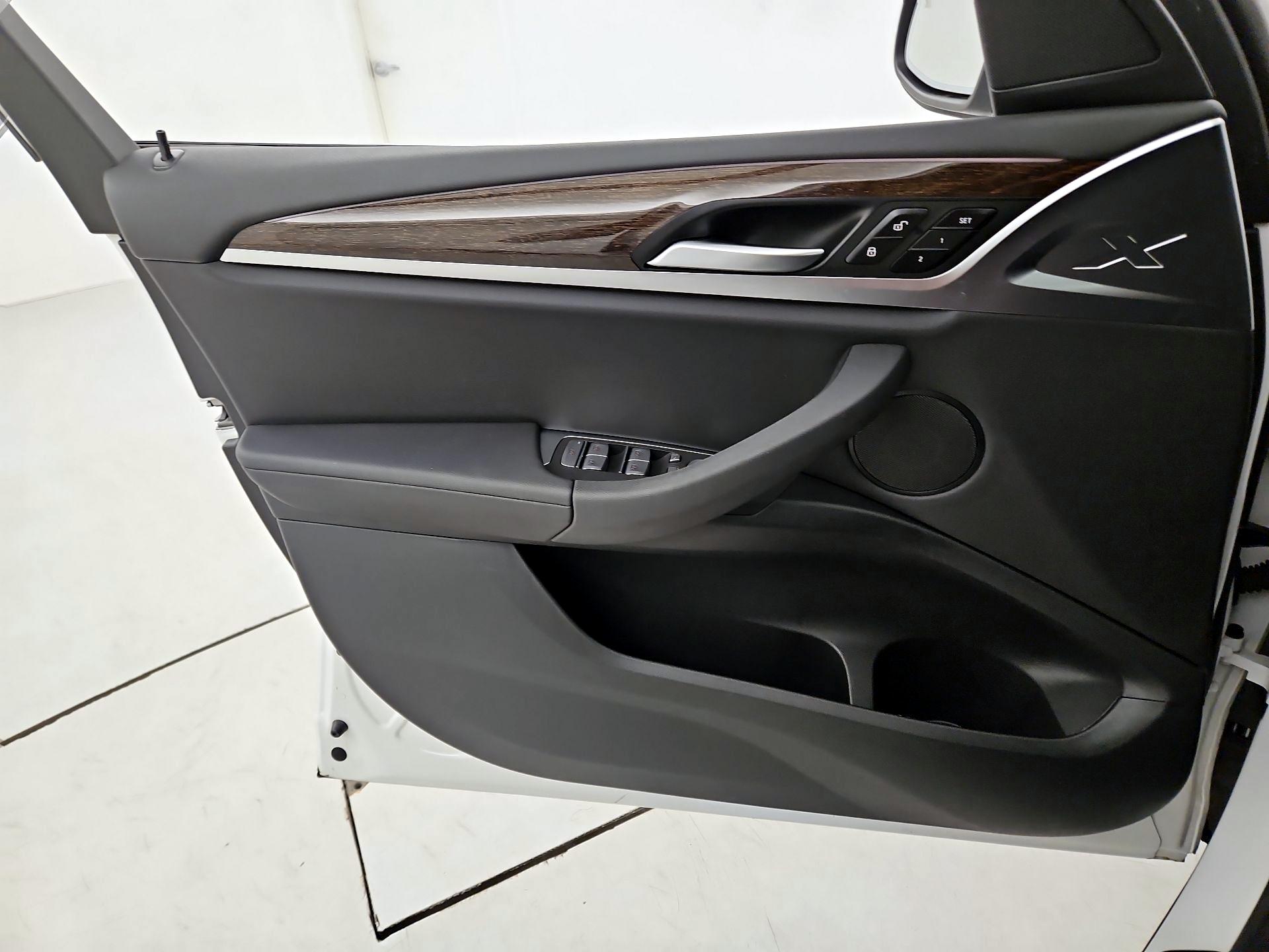 Thumbnail: 2022 BMW X3 - 12