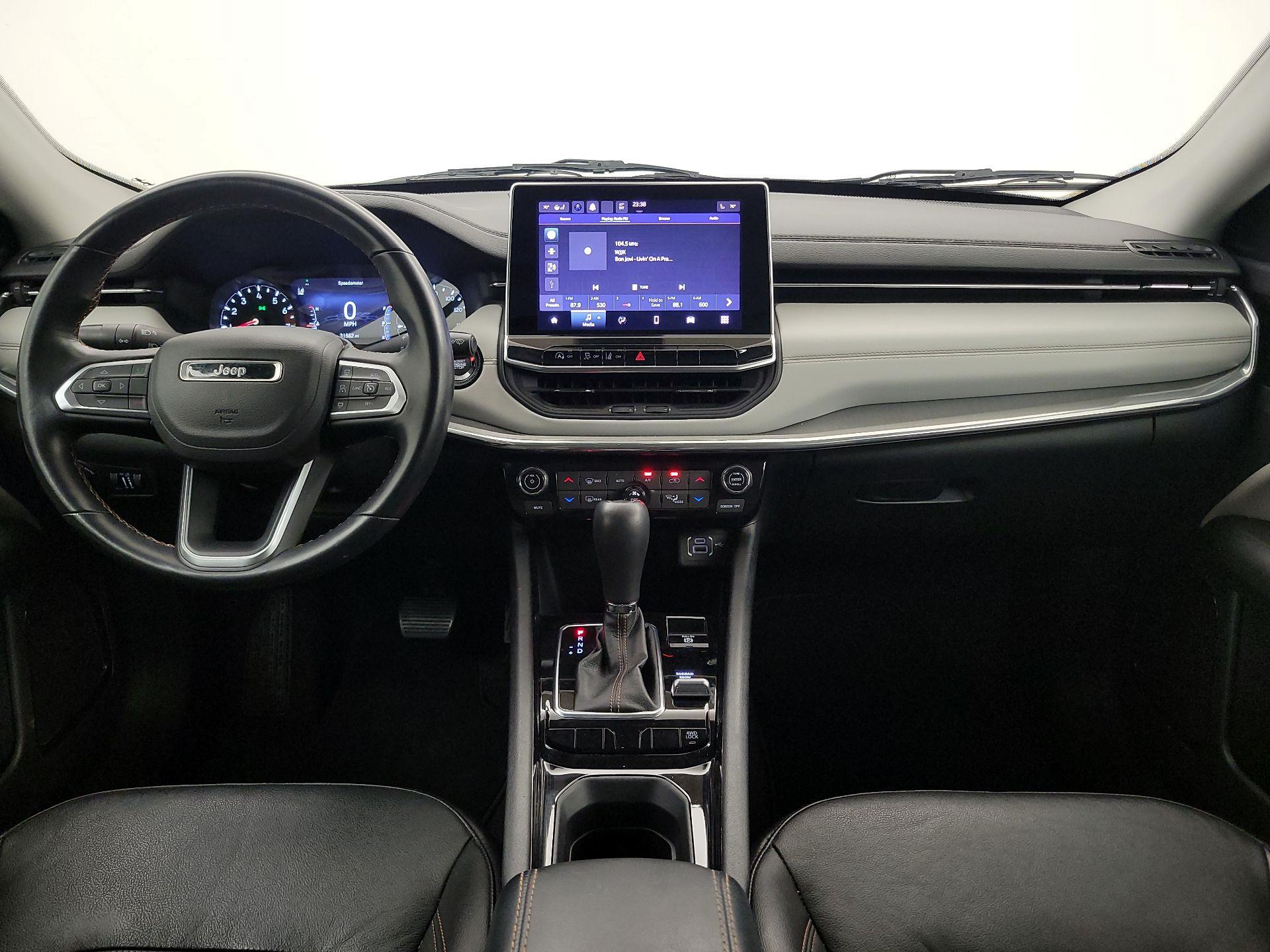 Thumbnail: 2022 Jeep Compass - 9