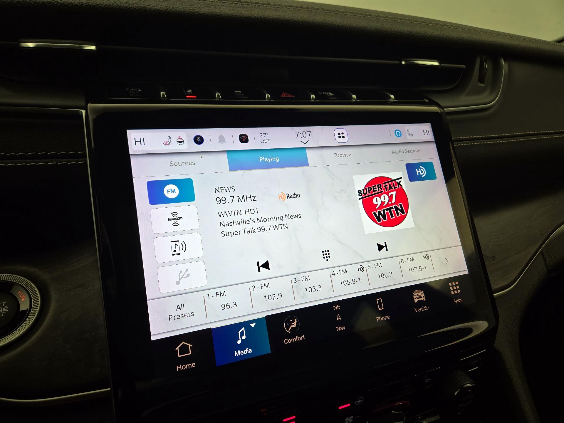 Thumbnail: 2022 Jeep Grand Cherokee L - 16