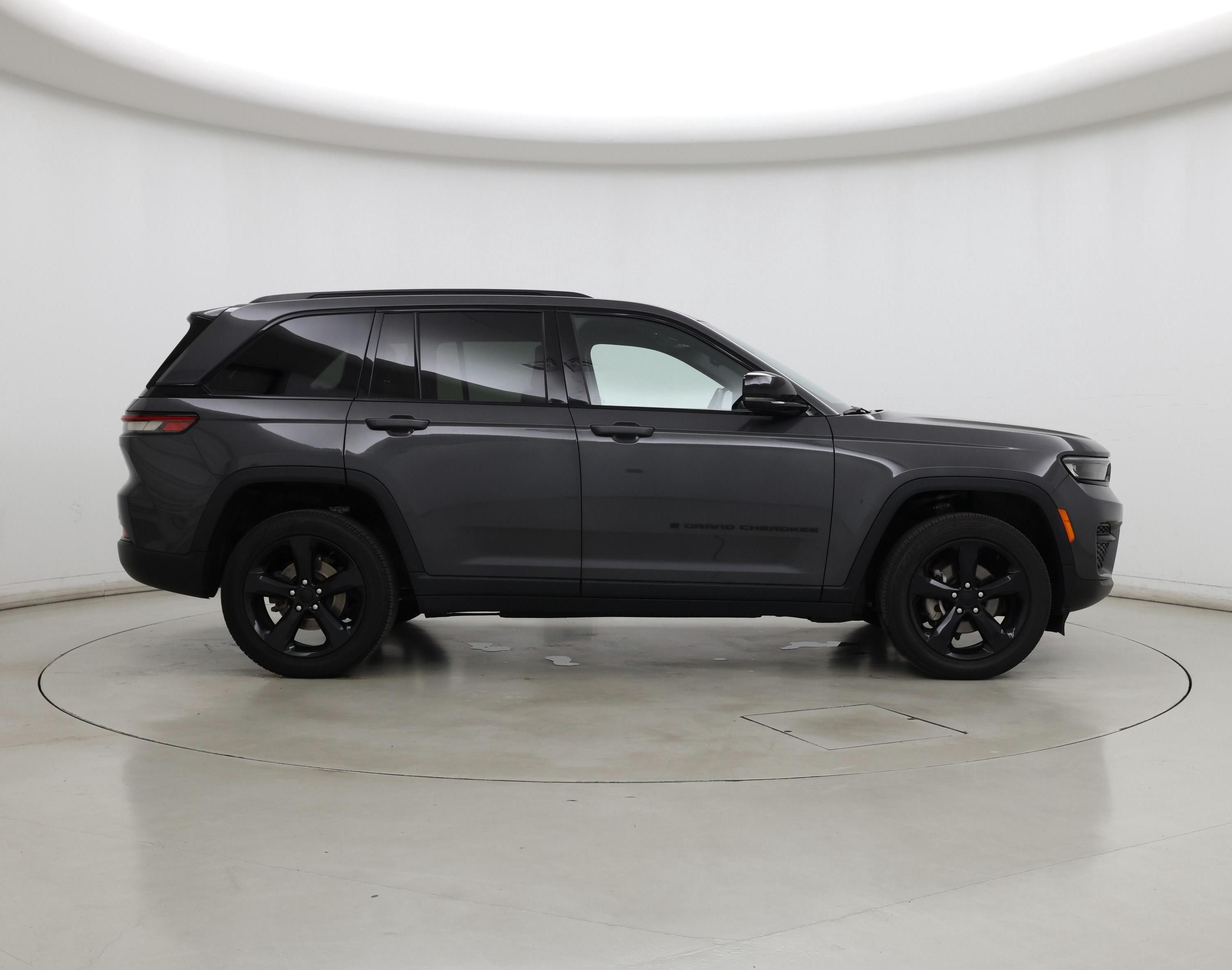 Thumbnail: 2022 Jeep Grand Cherokee - 7