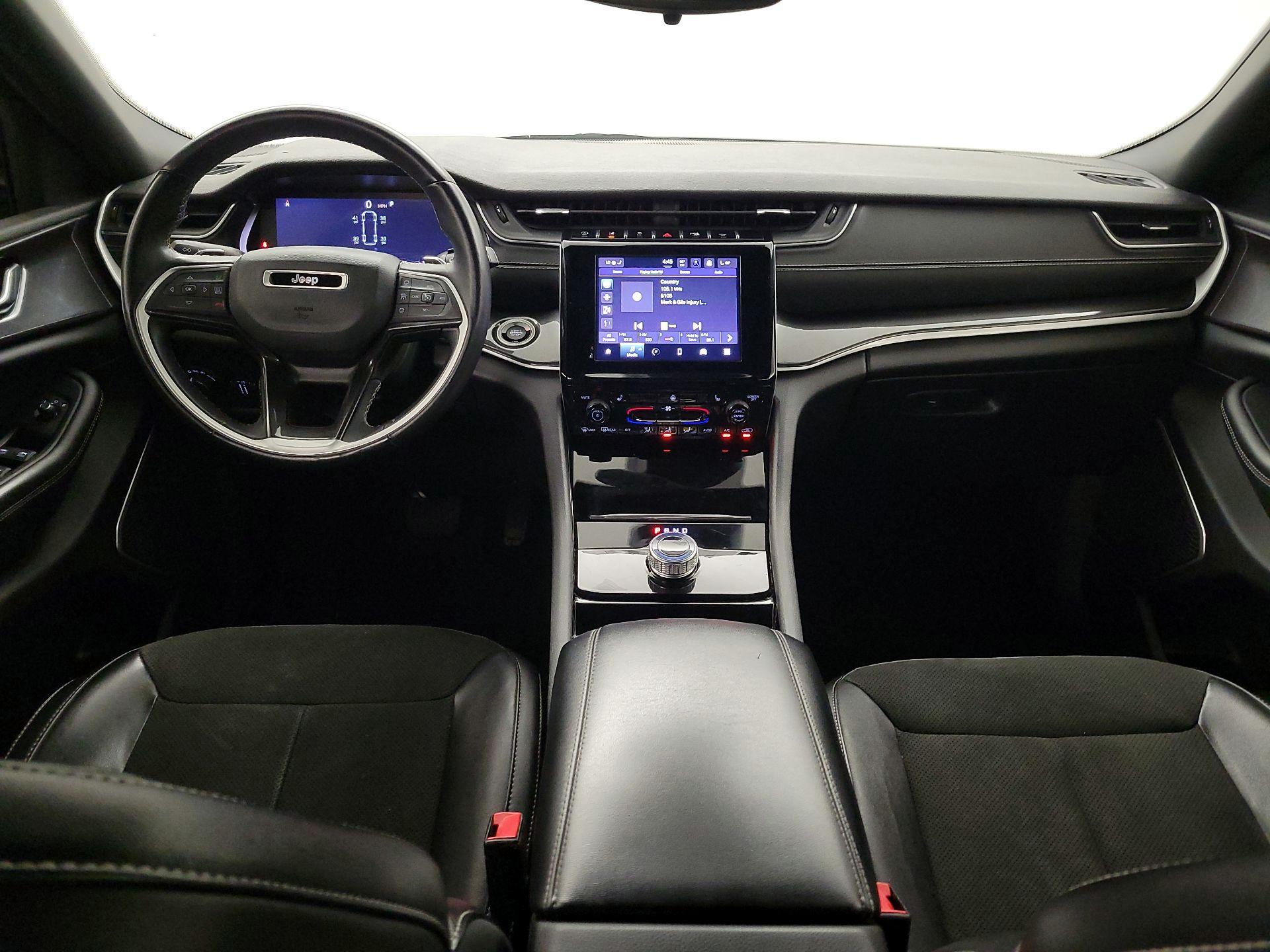 Thumbnail: 2022 Jeep Grand Cherokee - 9