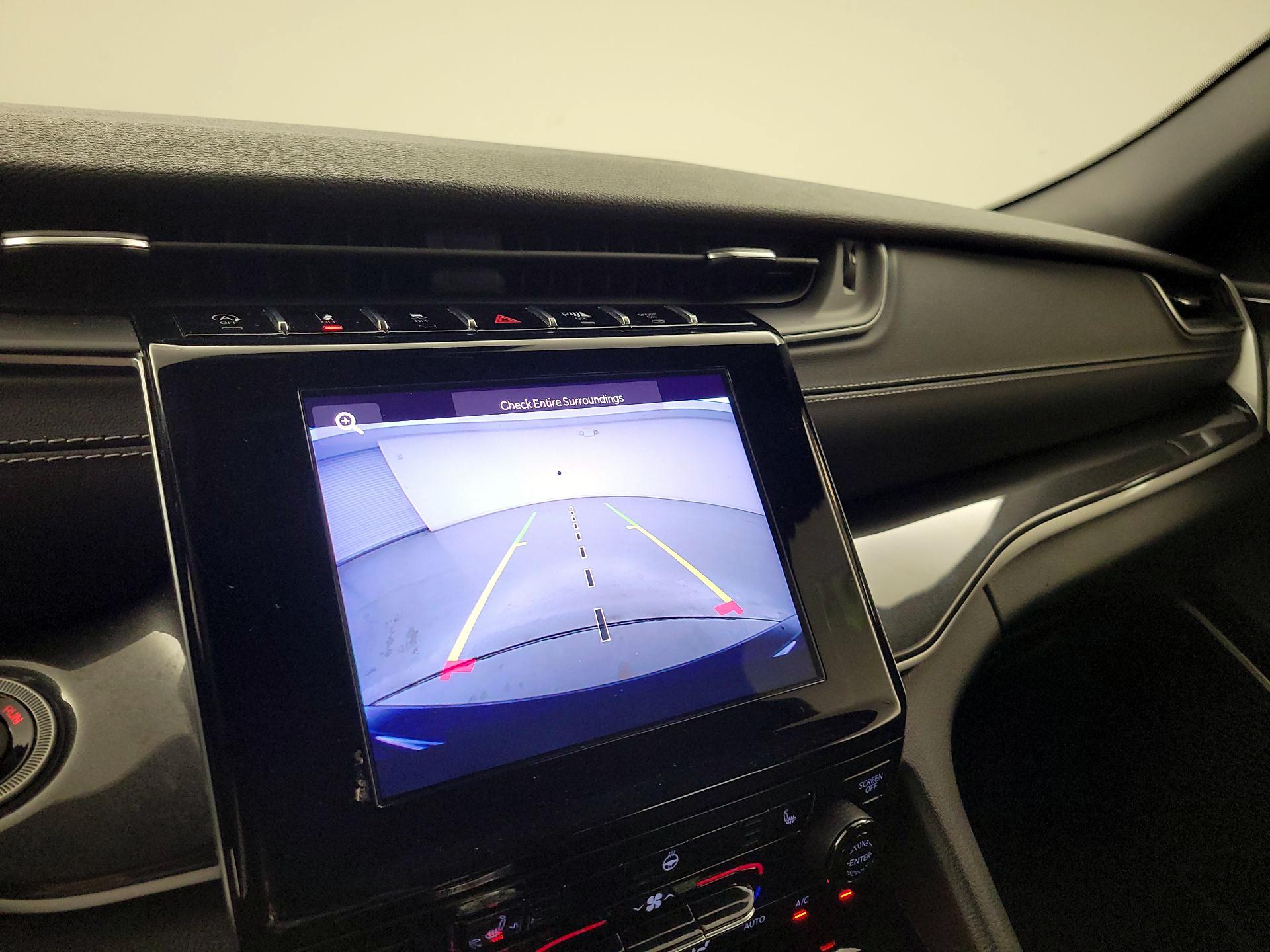 Thumbnail: 2022 Jeep Grand Cherokee - 14