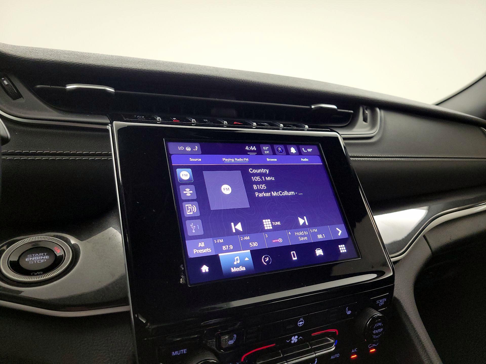 Thumbnail: 2022 Jeep Grand Cherokee - 15