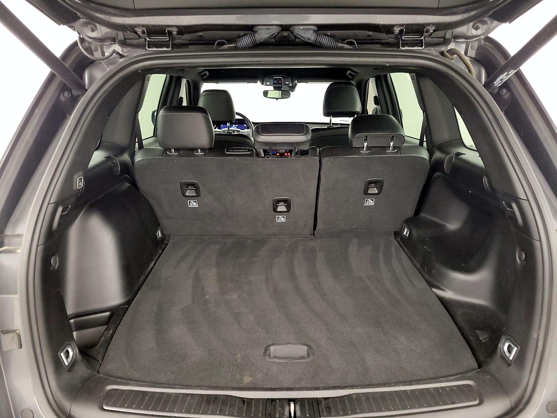 Thumbnail: 2022 Jeep Grand Cherokee - 19