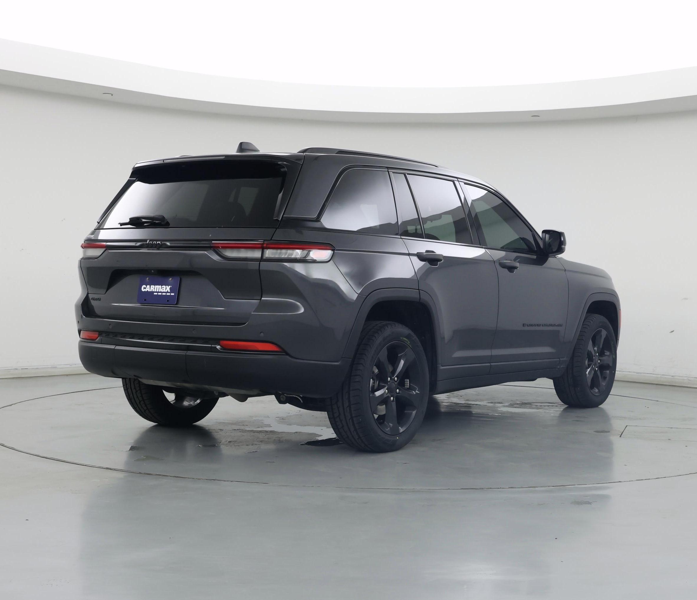 Thumbnail: 2022 Jeep Grand Cherokee - 8
