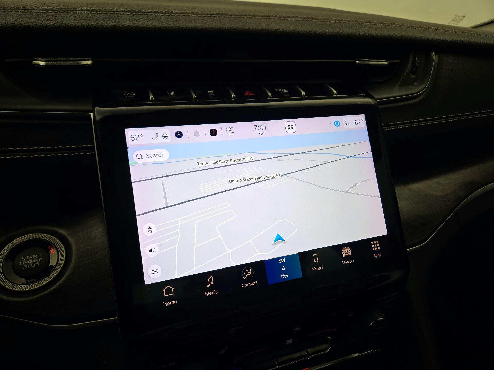 Thumbnail: 2022 Jeep Grand Cherokee - 14