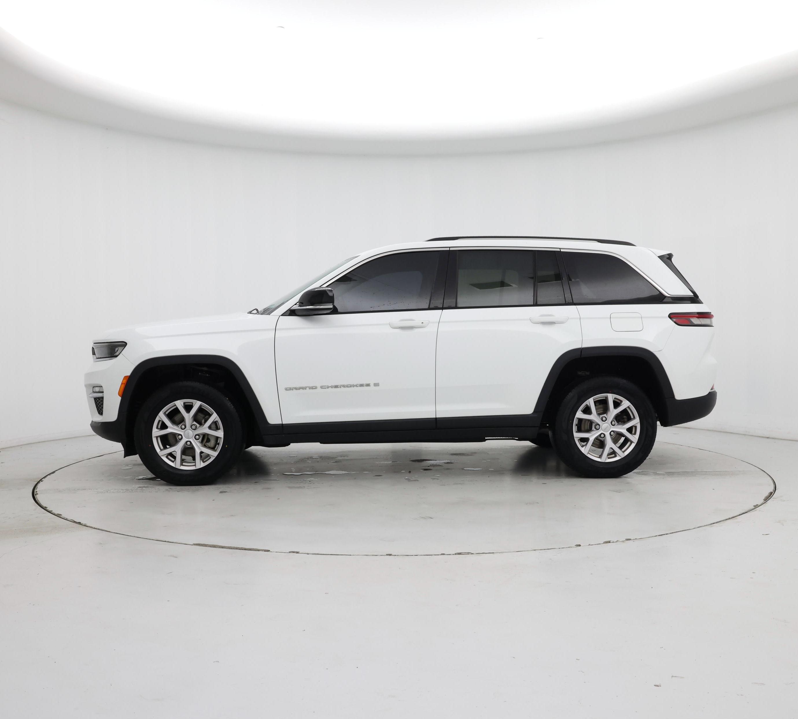 Thumbnail: 2022 Jeep Grand Cherokee - 3