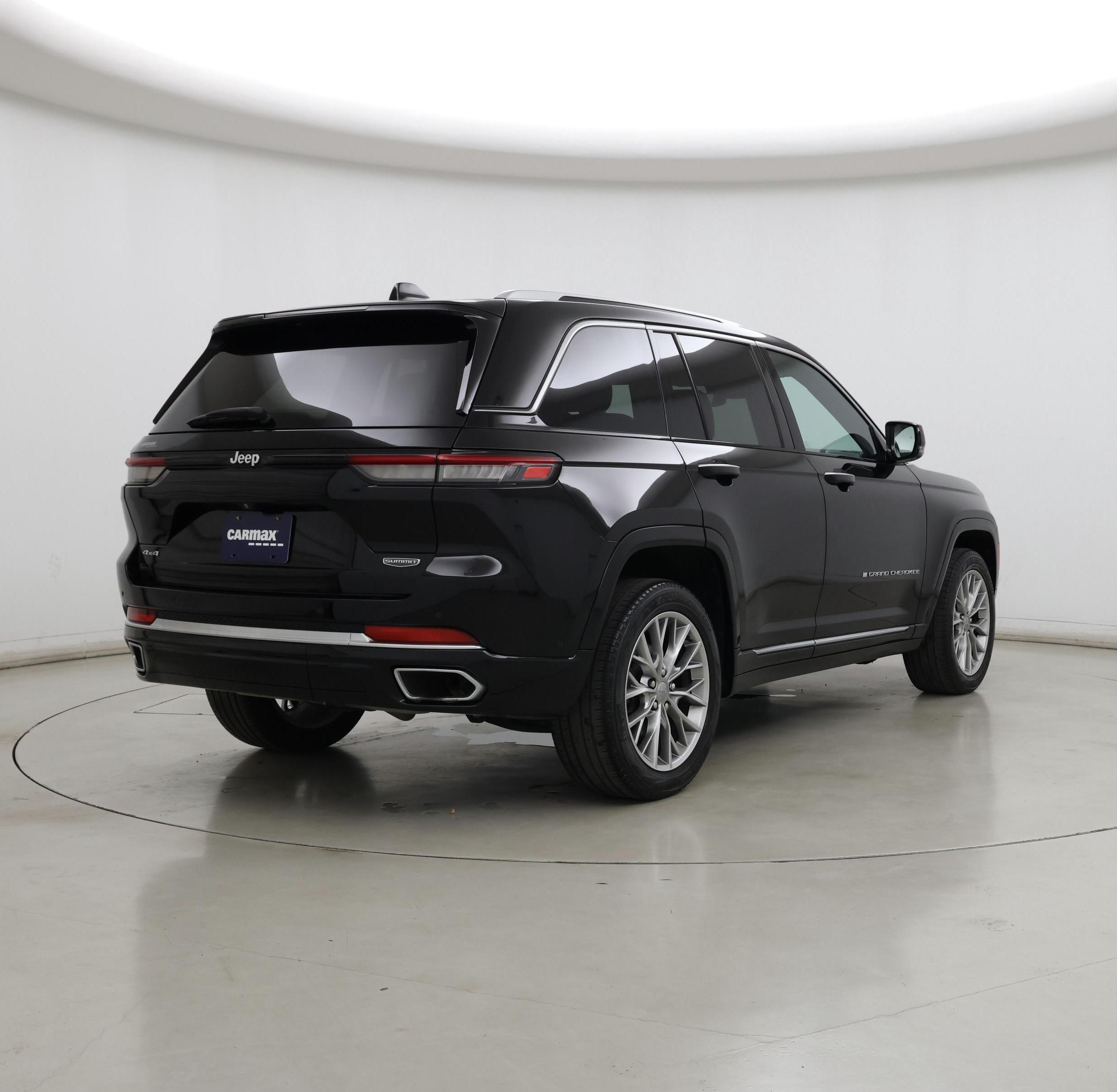 Thumbnail: 2022 Jeep Grand Cherokee - 8