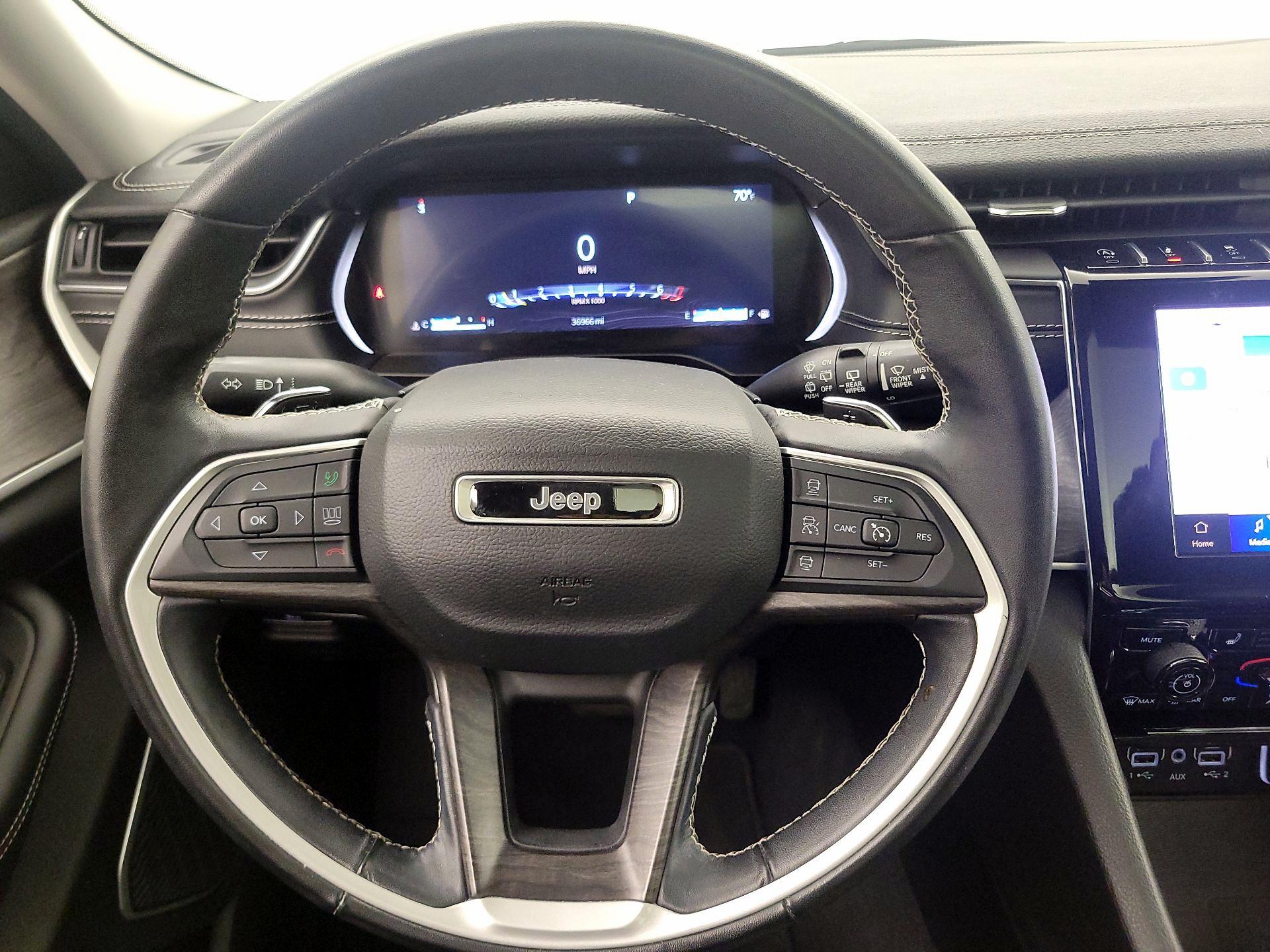 Thumbnail: 2022 Jeep Grand Cherokee - 10
