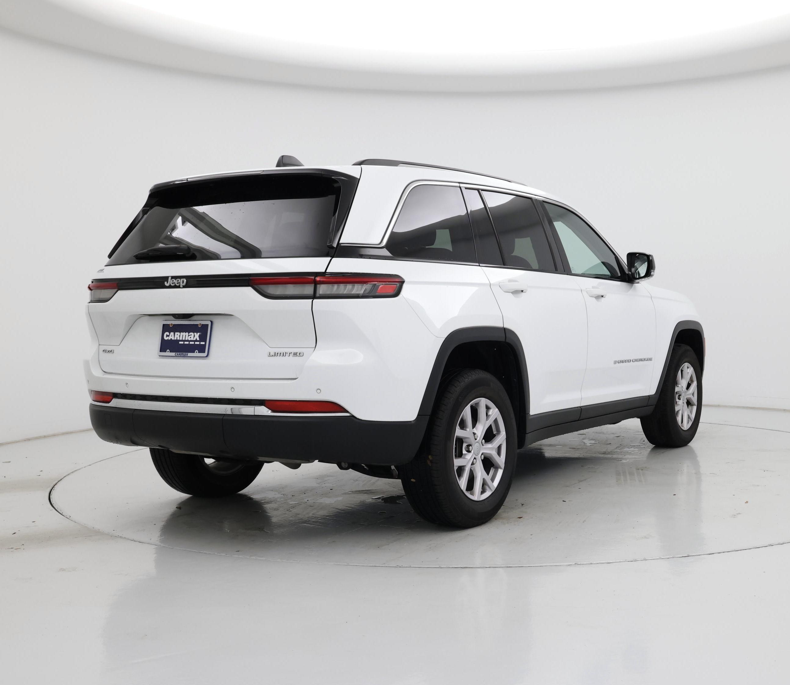 Thumbnail: 2022 Jeep Grand Cherokee - 8