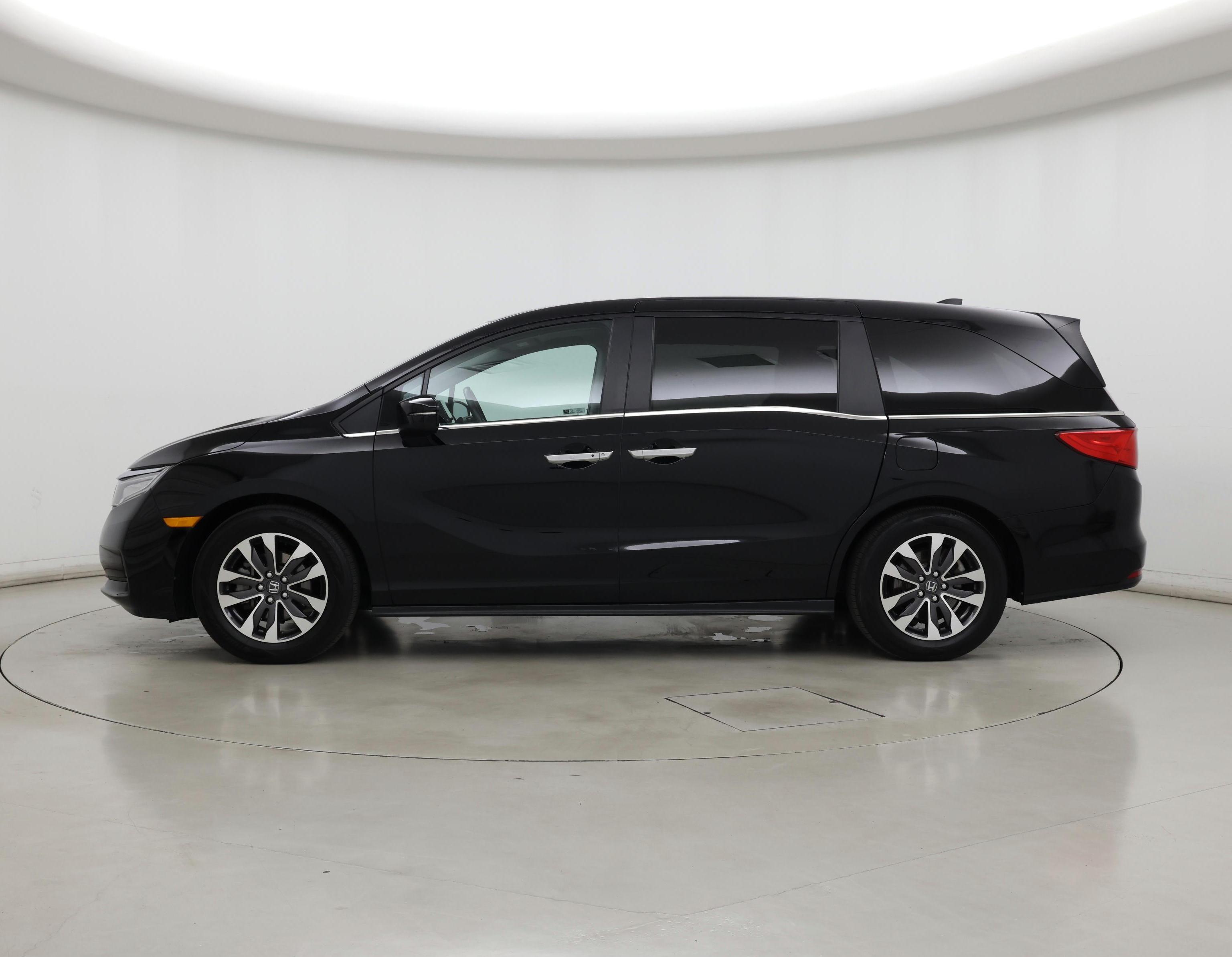 Thumbnail: 2022 Honda Odyssey - 3