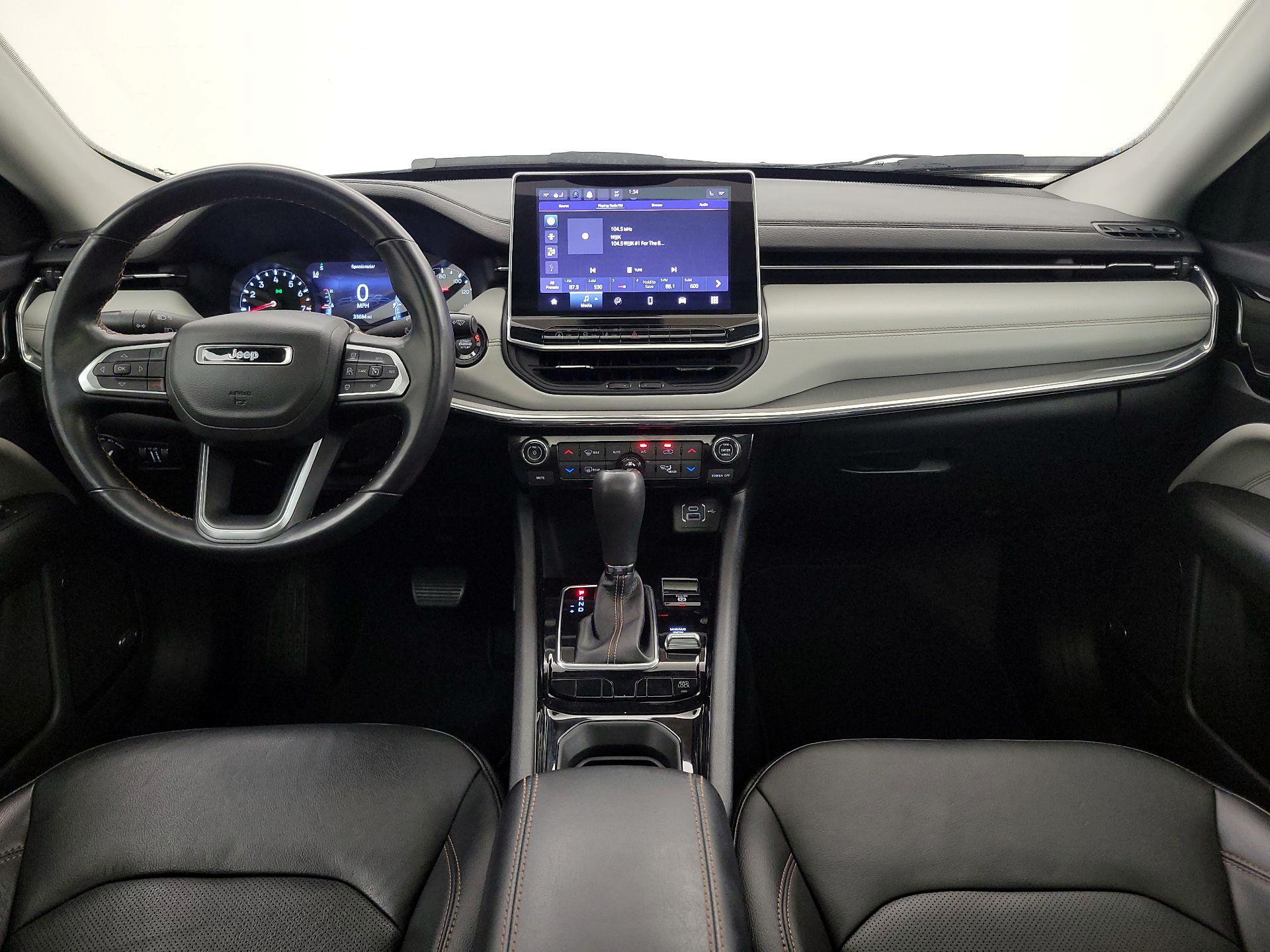 Thumbnail: 2022 Jeep Compass - 9