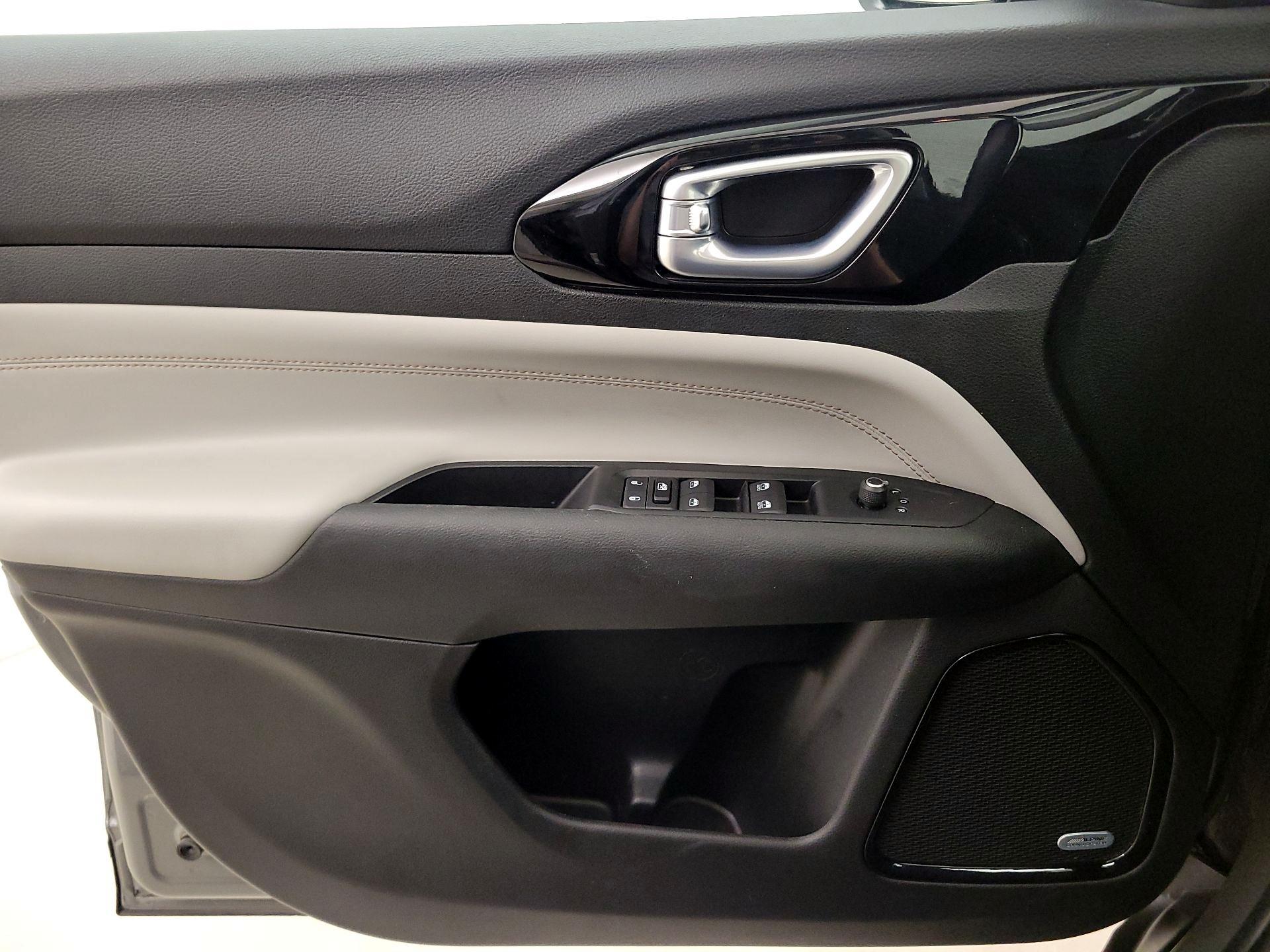 Thumbnail: 2022 Jeep Compass - 12