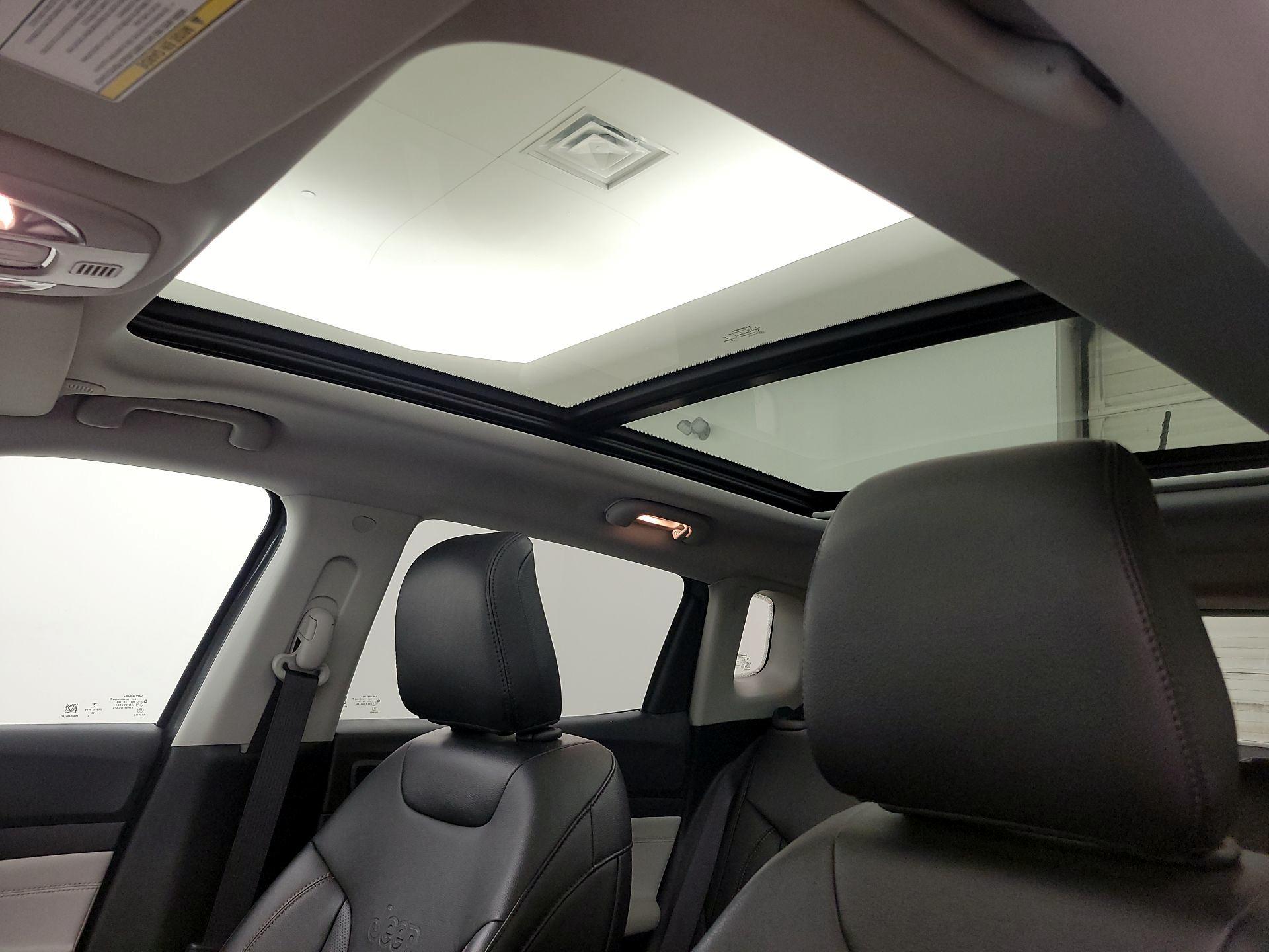 Thumbnail: 2022 Jeep Compass - 19