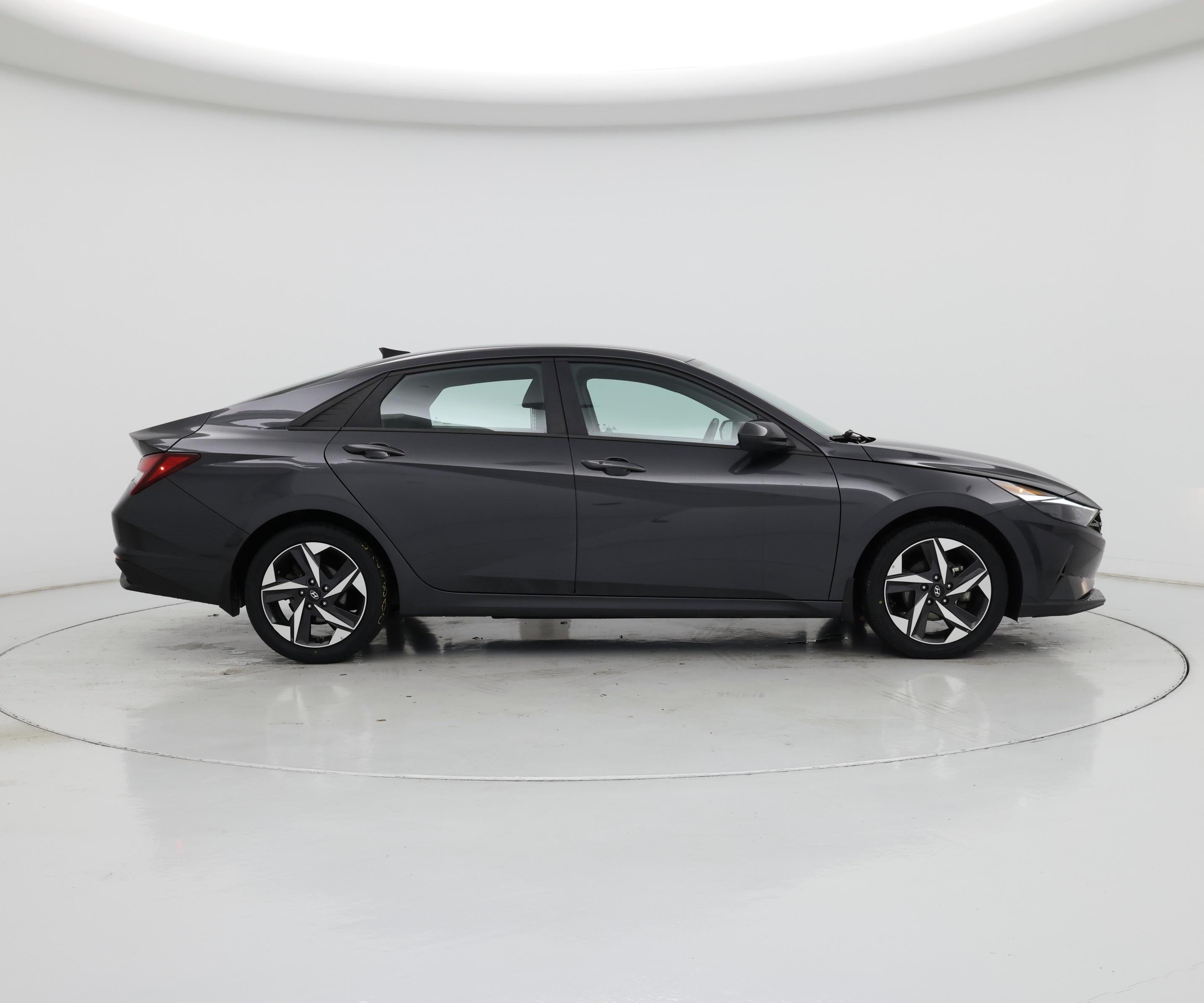 Thumbnail: 2023 Hyundai Elantra - 7