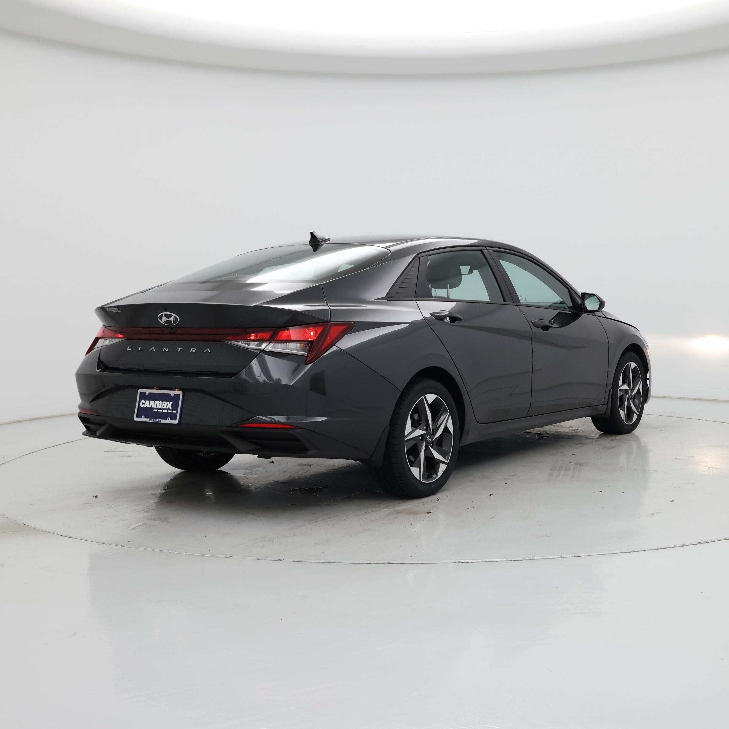 Thumbnail: 2023 Hyundai Elantra - 8