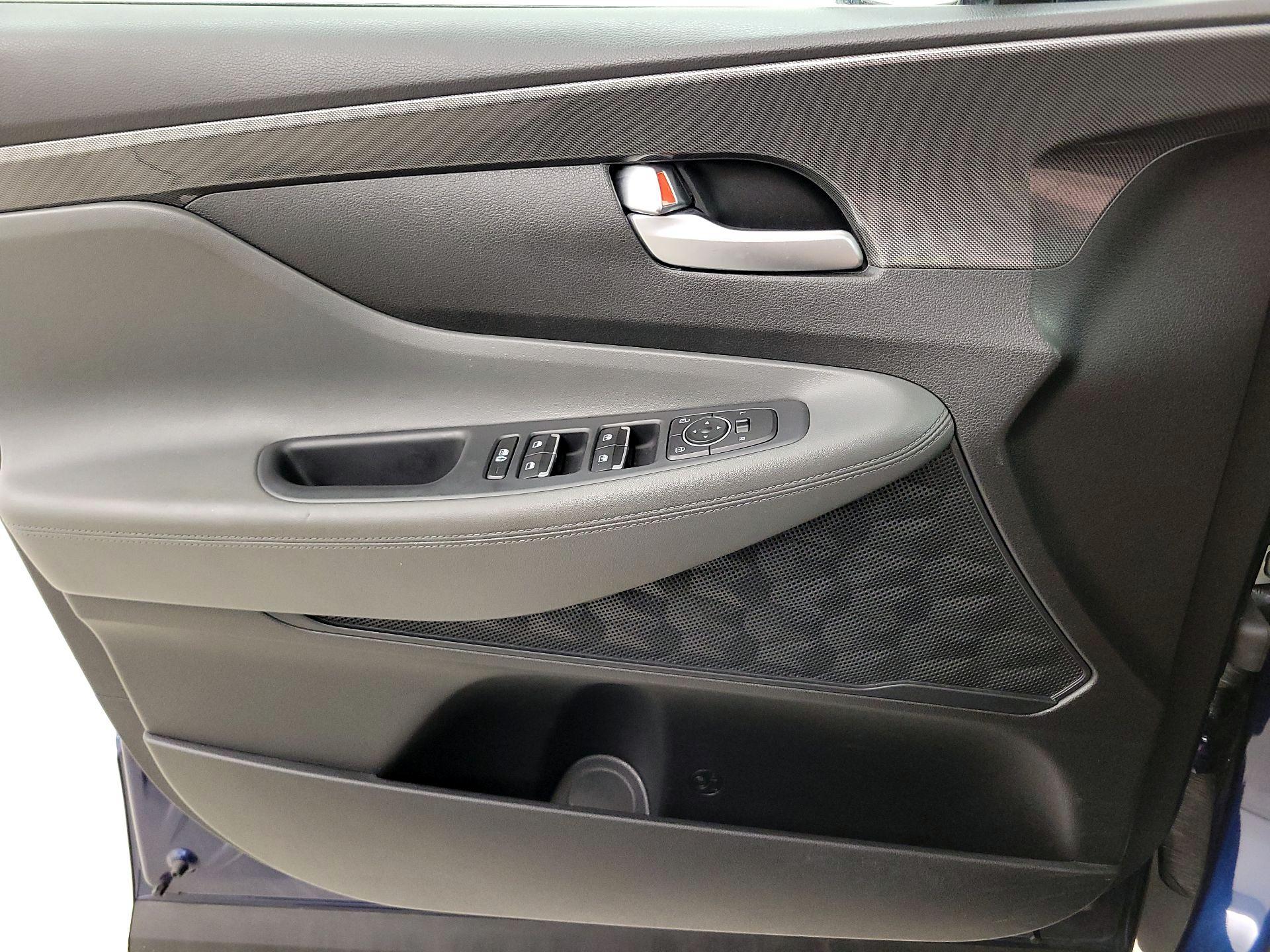 Thumbnail: 2023 Hyundai Santa Fe - 12