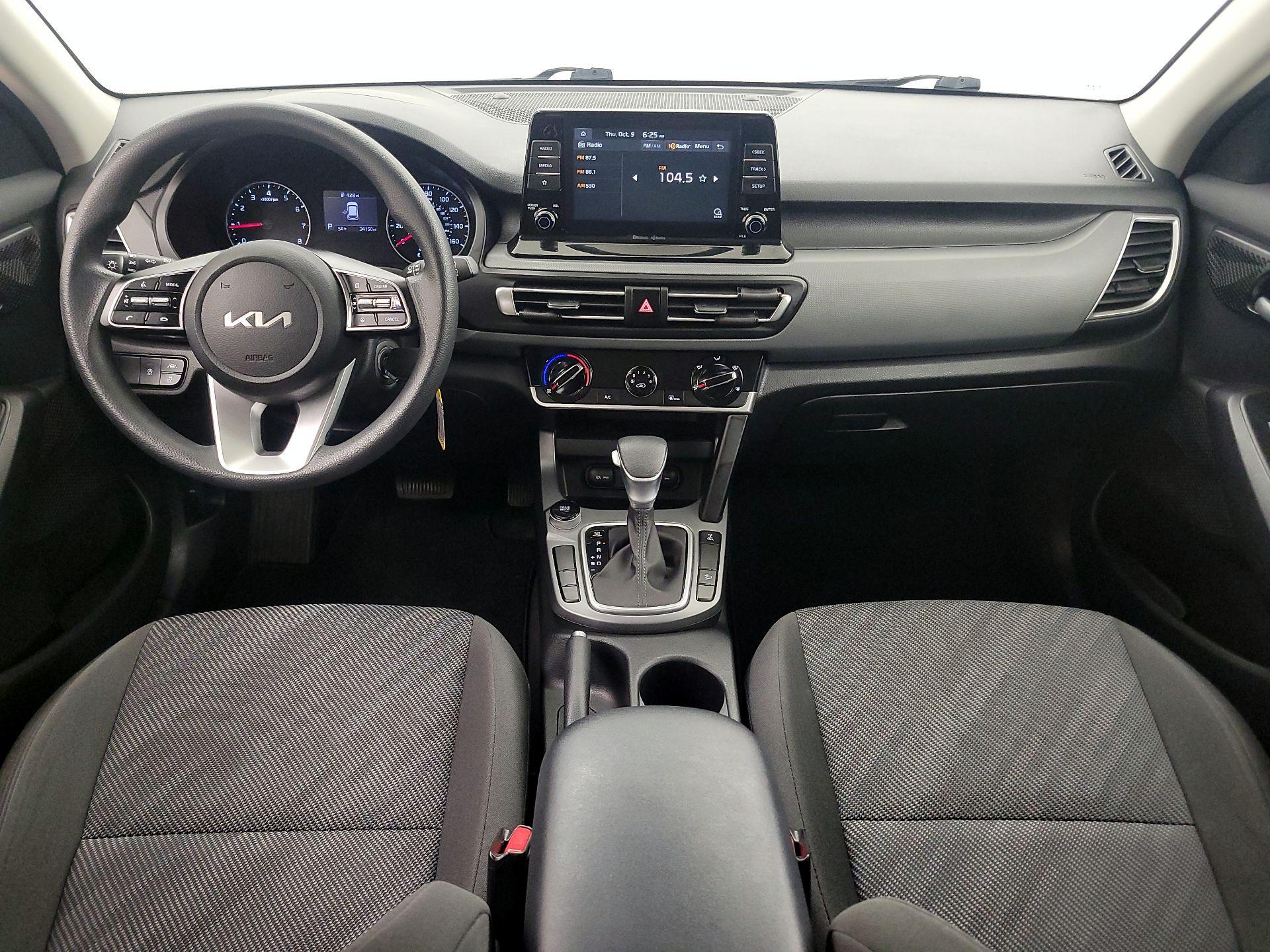 Thumbnail: 2022 Kia Seltos - 9