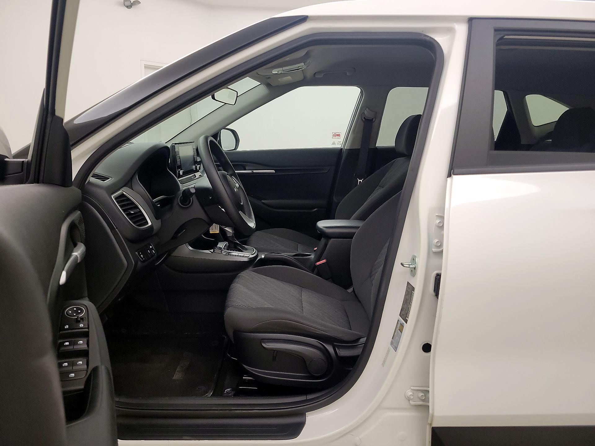 Thumbnail: 2022 Kia Seltos - 11