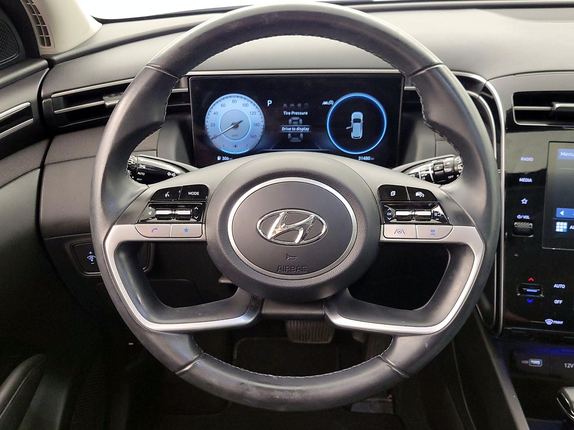 Thumbnail: 2022 Hyundai Tucson - 10