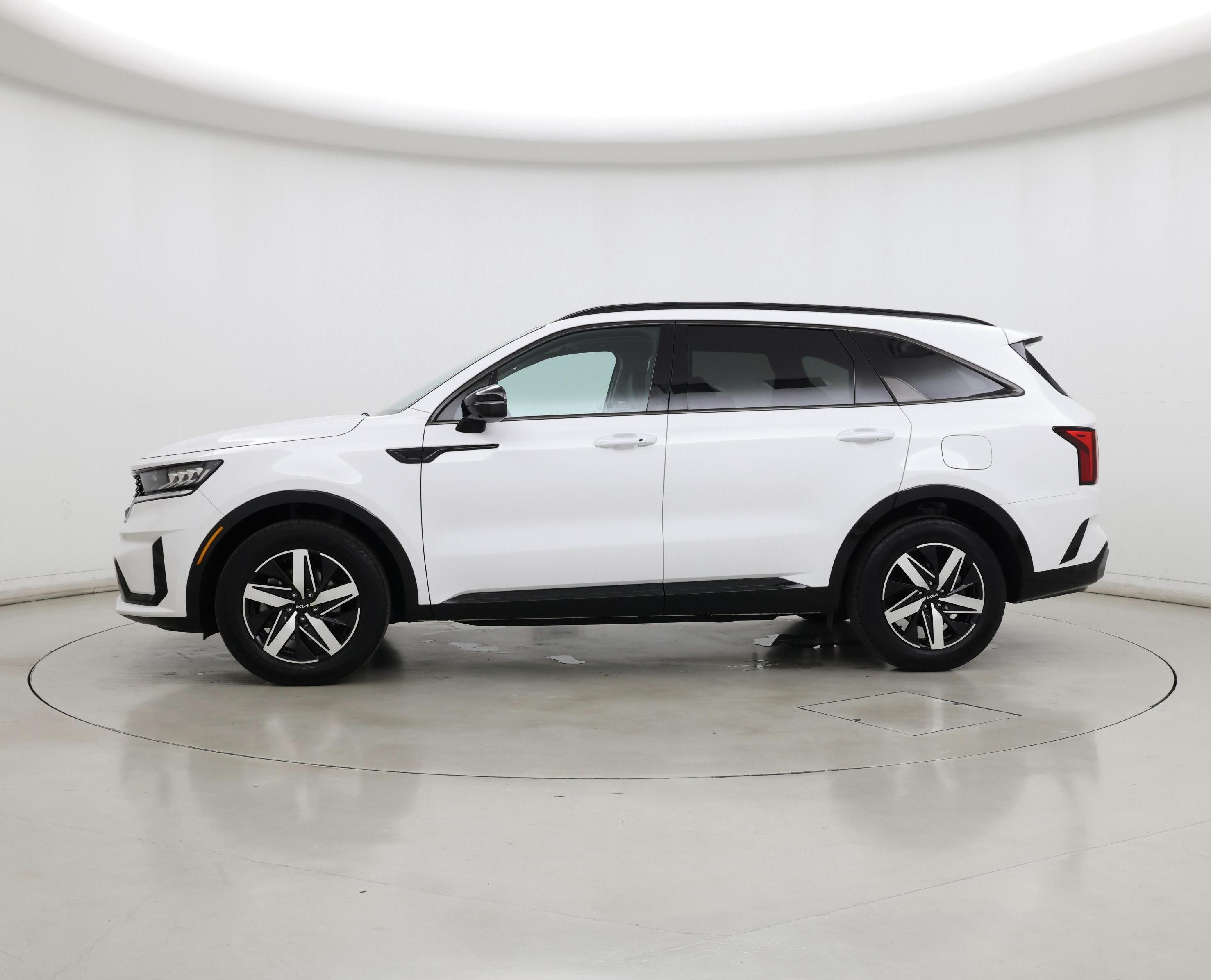Thumbnail: 2023 Kia Sorento - 3