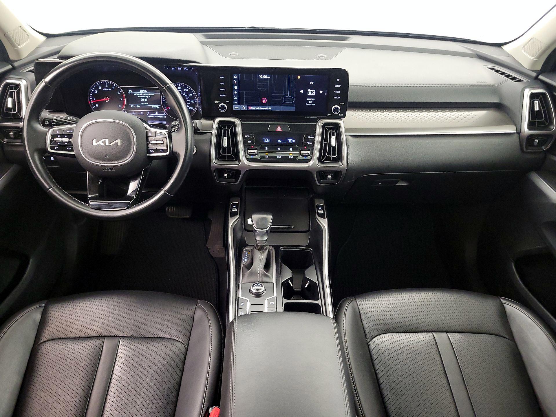 Thumbnail: 2022 Kia Sorento - 9