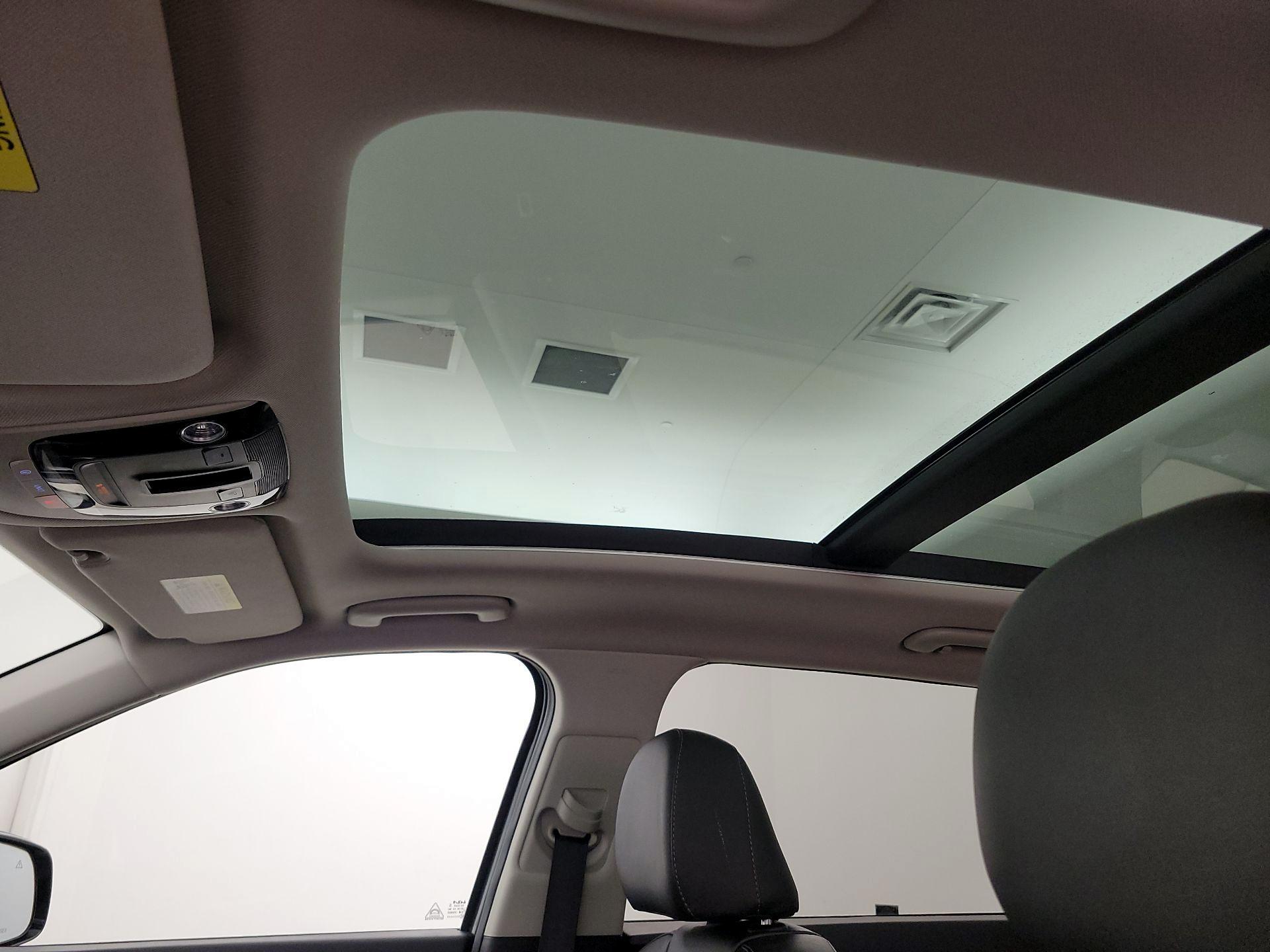 Thumbnail: 2022 Kia Sorento - 20