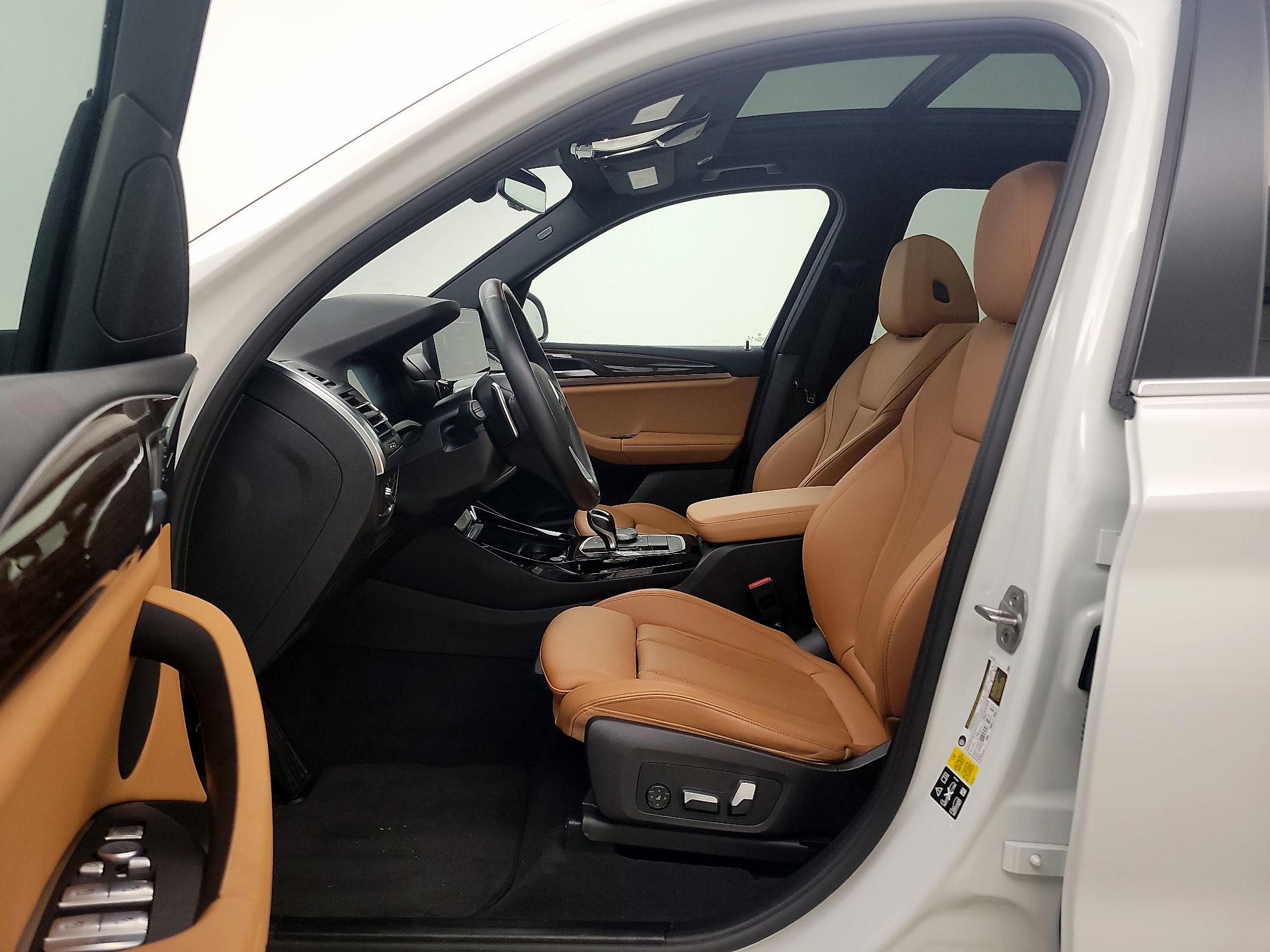 Thumbnail: 2022 BMW X3 - 11
