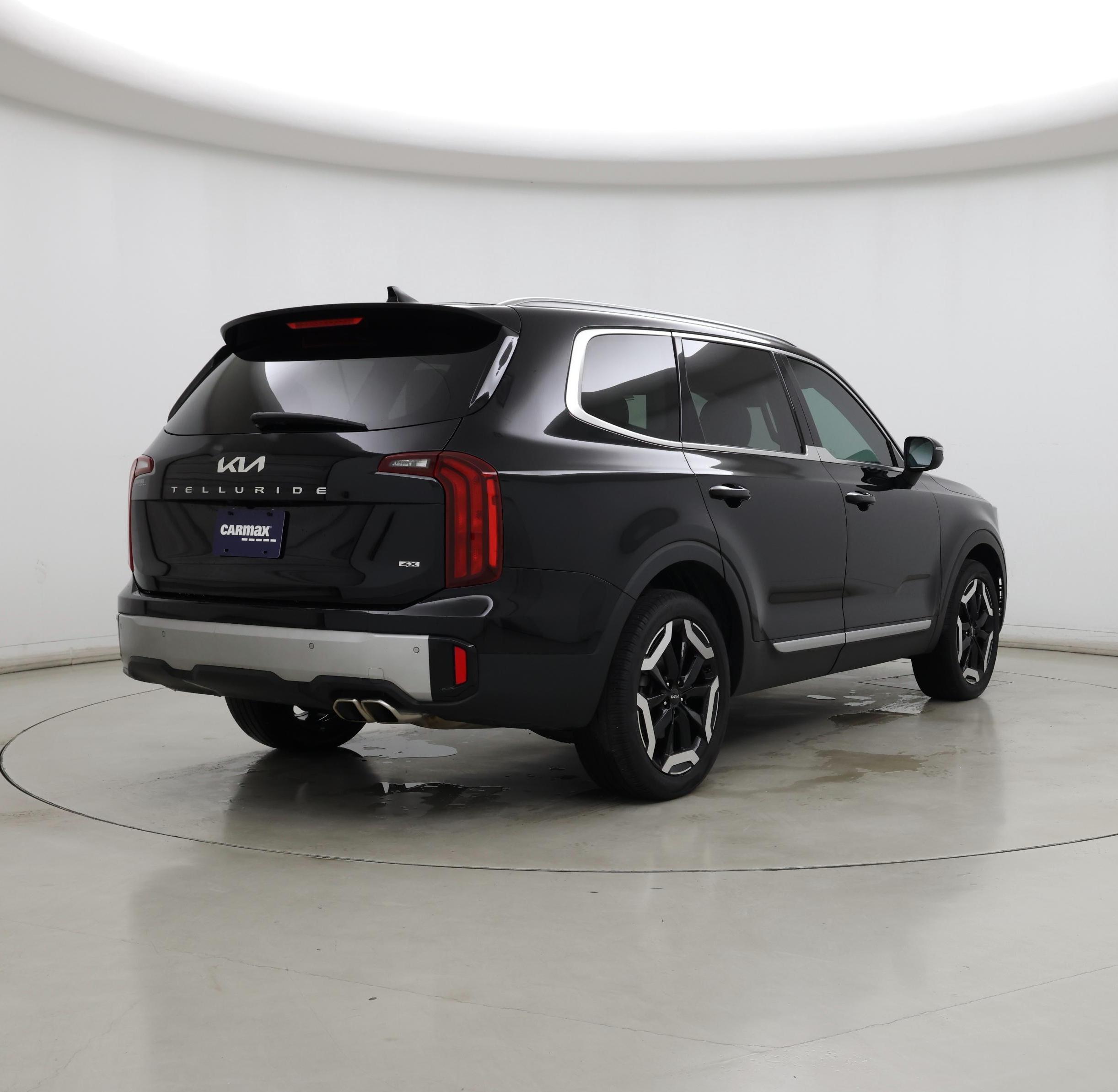 Thumbnail: 2023 Kia Telluride - 8