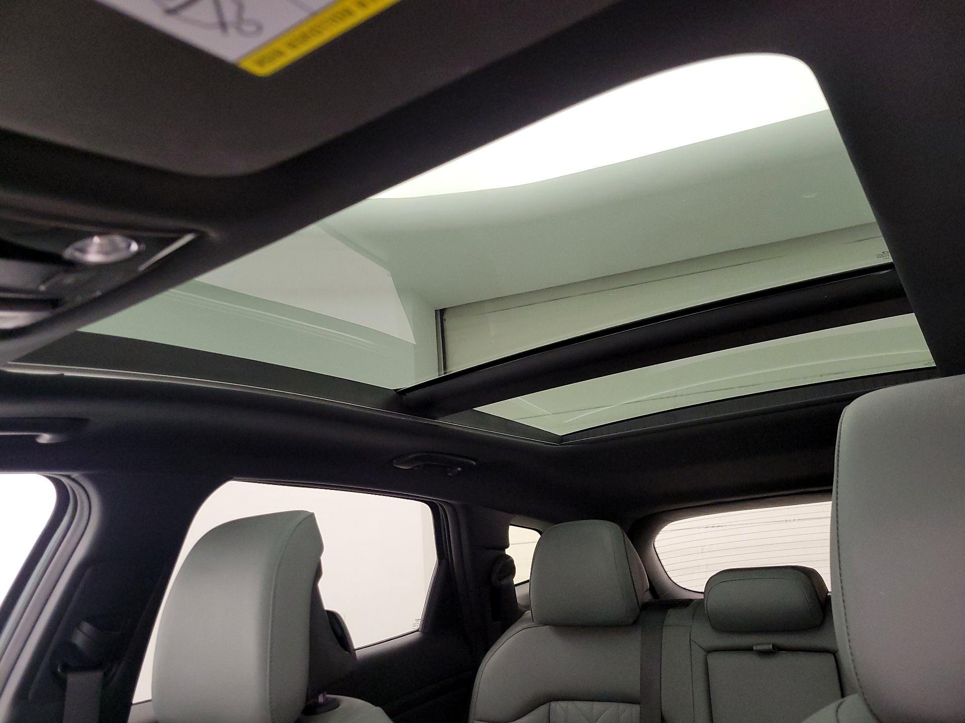 Thumbnail: 2023 Kia Sportage - 20