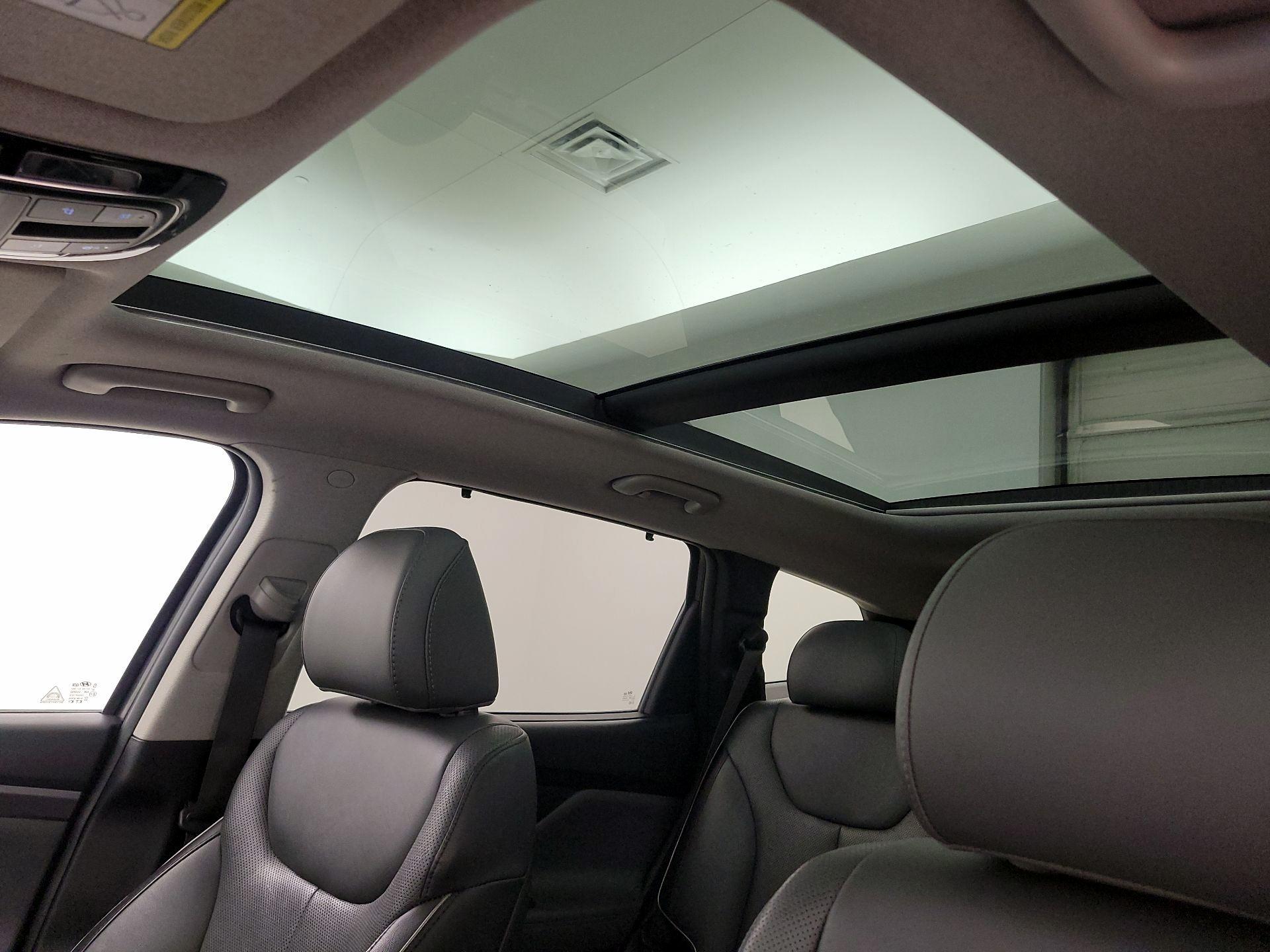 Thumbnail: 2022 Hyundai Santa Fe - 20