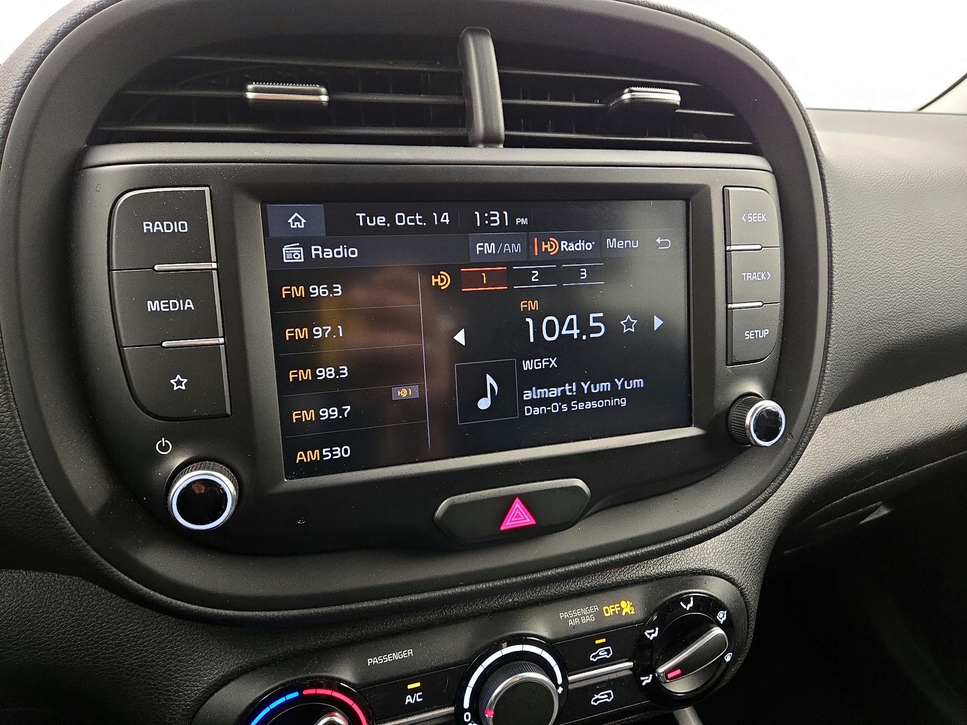 Thumbnail: 2023 Kia Soul - 15