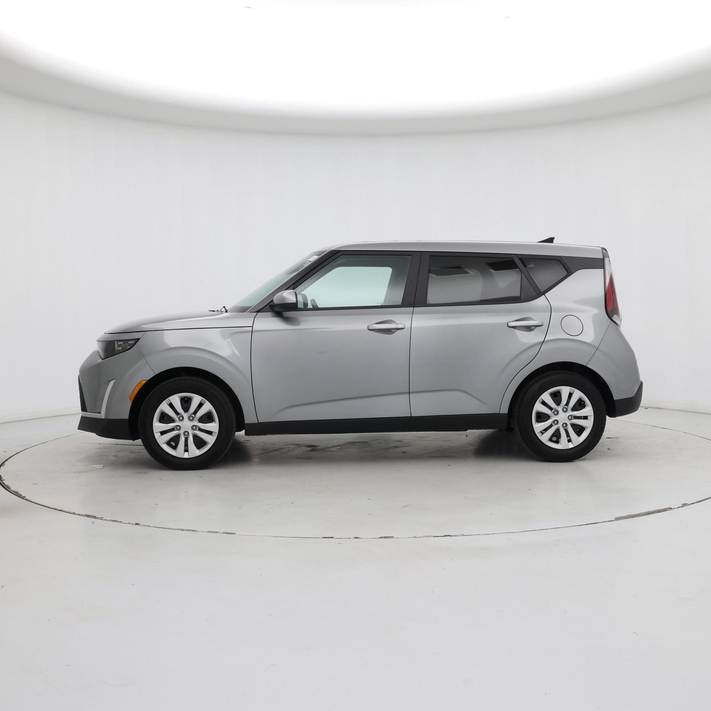 Thumbnail: 2023 Kia Soul - 3
