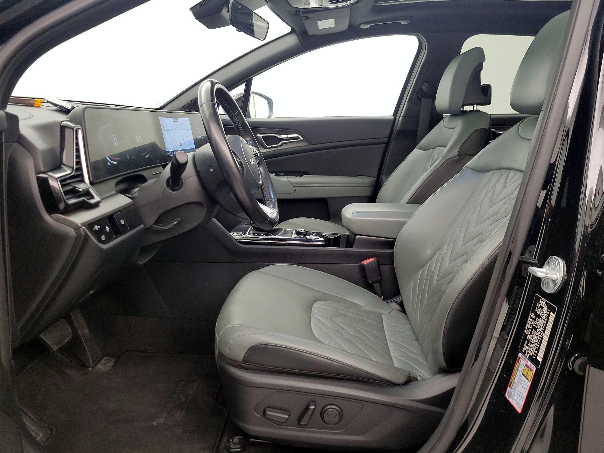 Thumbnail: 2023 Kia Sportage - 11