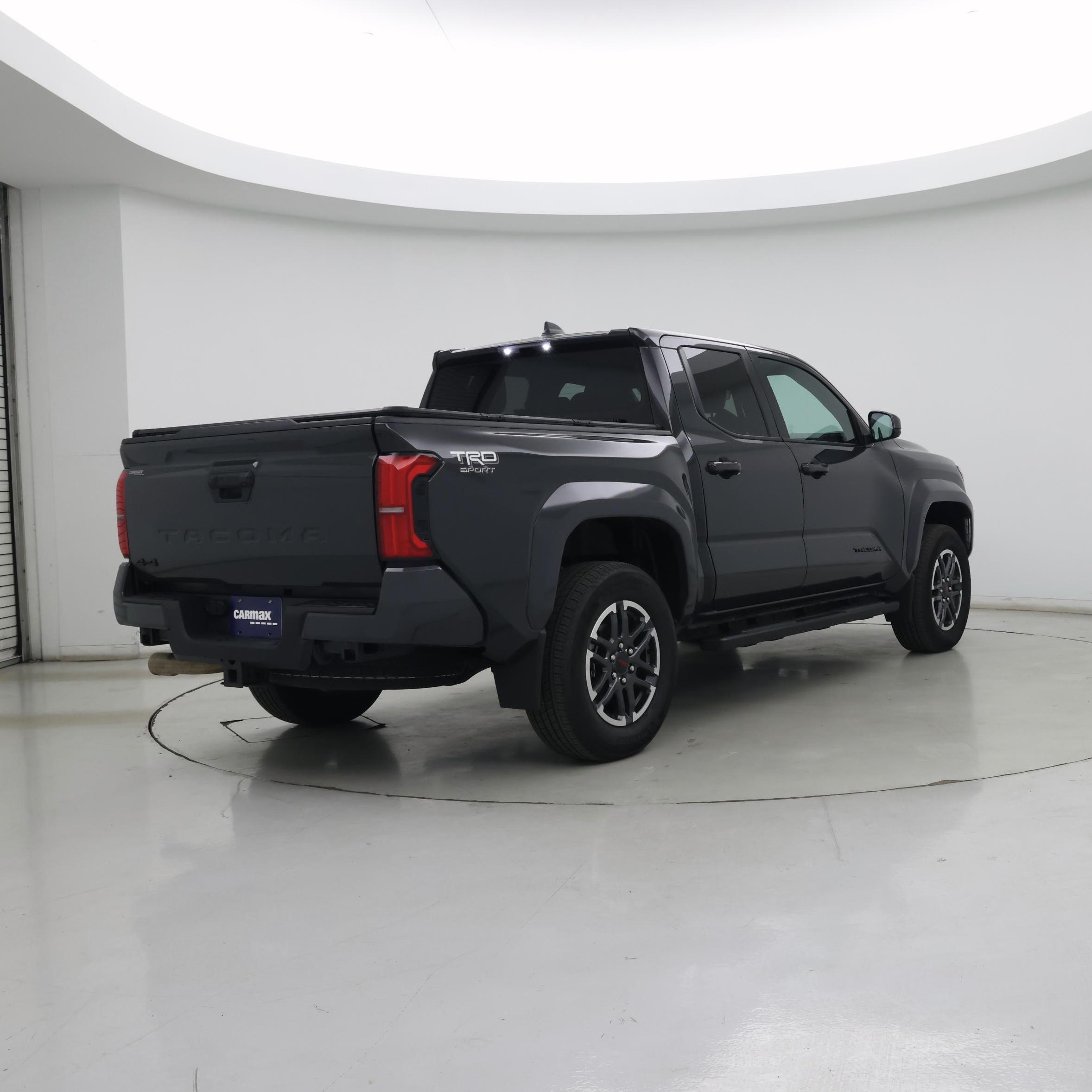 Thumbnail: 2024 Toyota Tacoma - 8