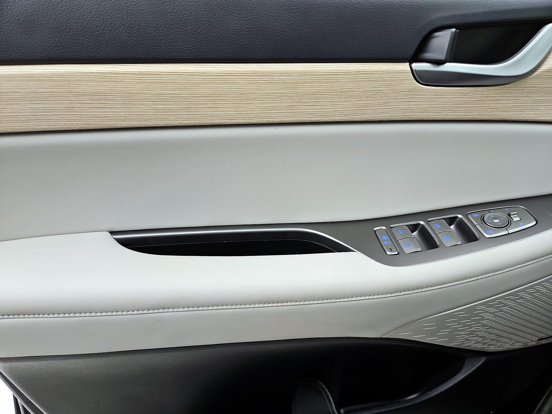 Thumbnail: 2023 Hyundai Palisade - 12