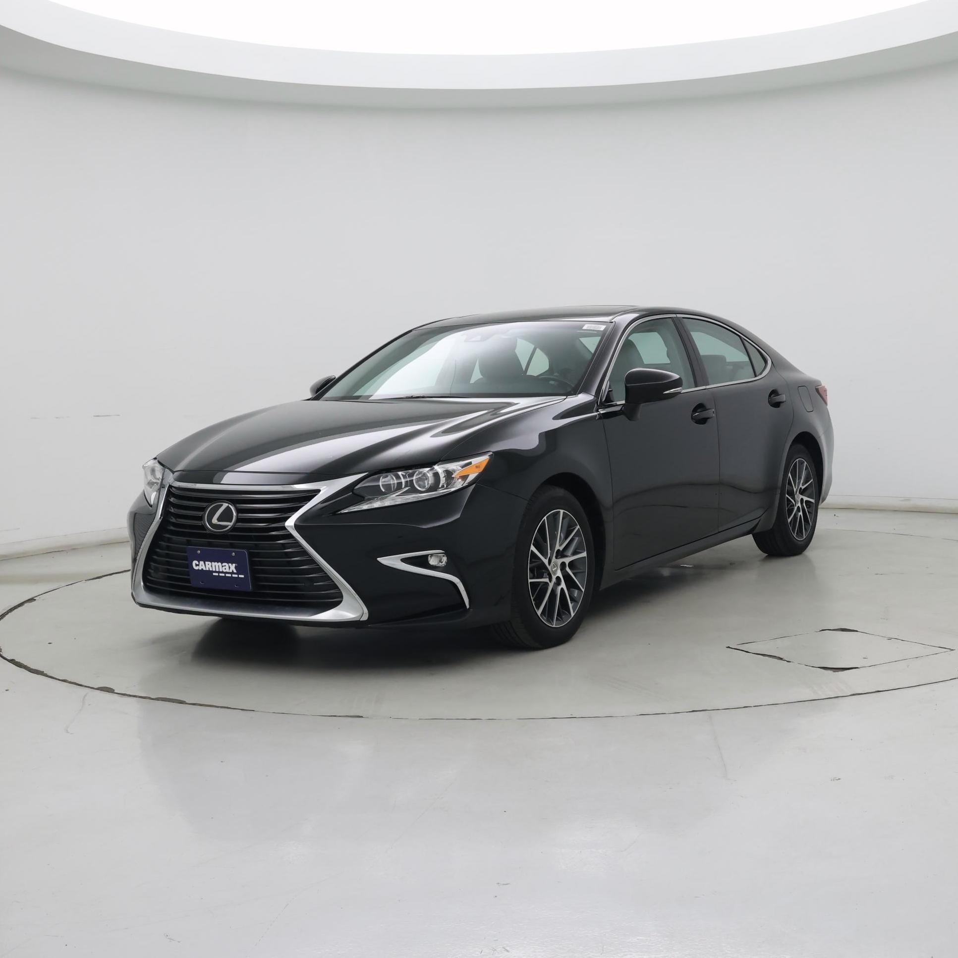 Thumbnail: 2016 Lexus ES - 4