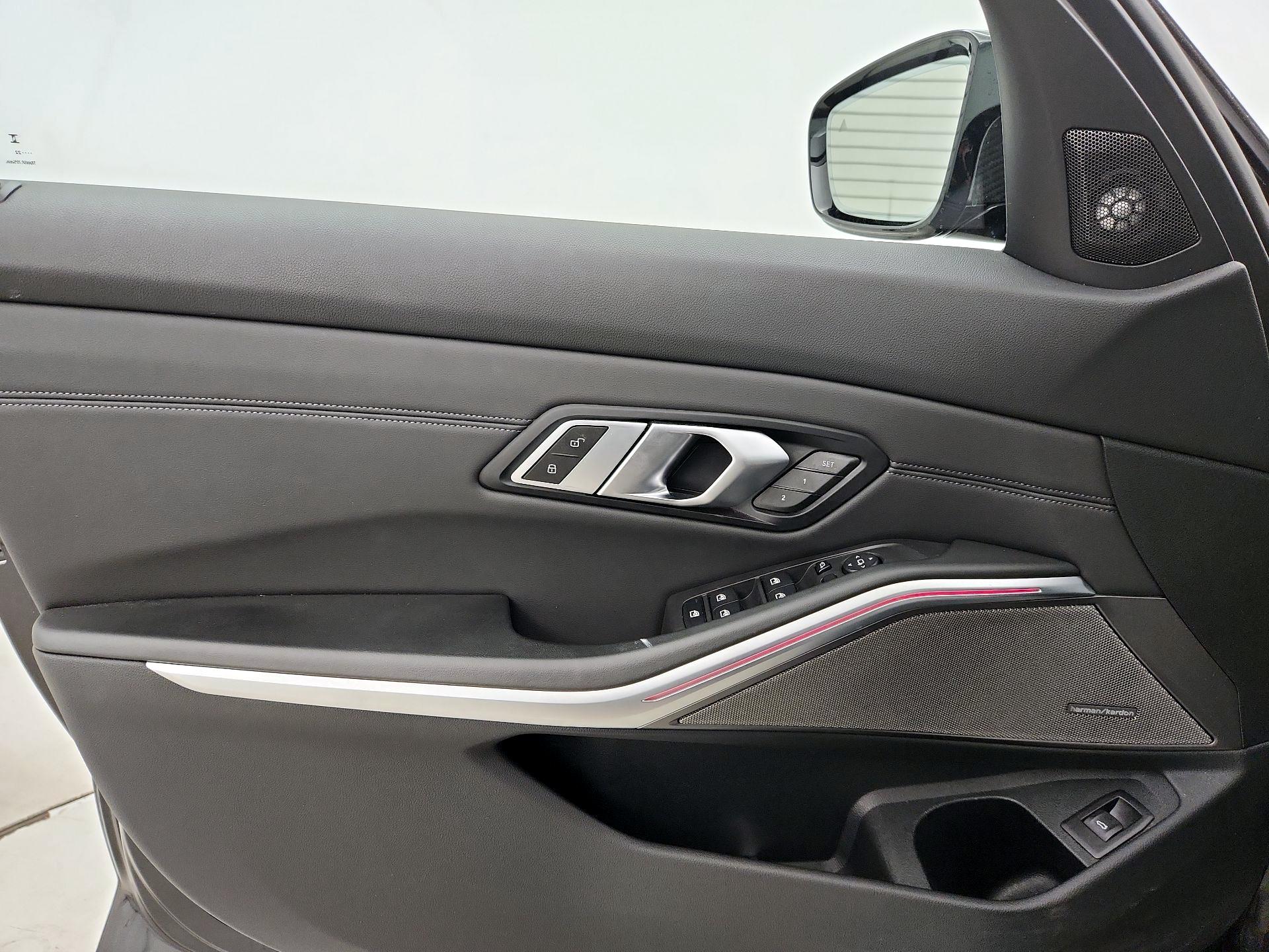 Thumbnail: 2023 BMW M3 - 12