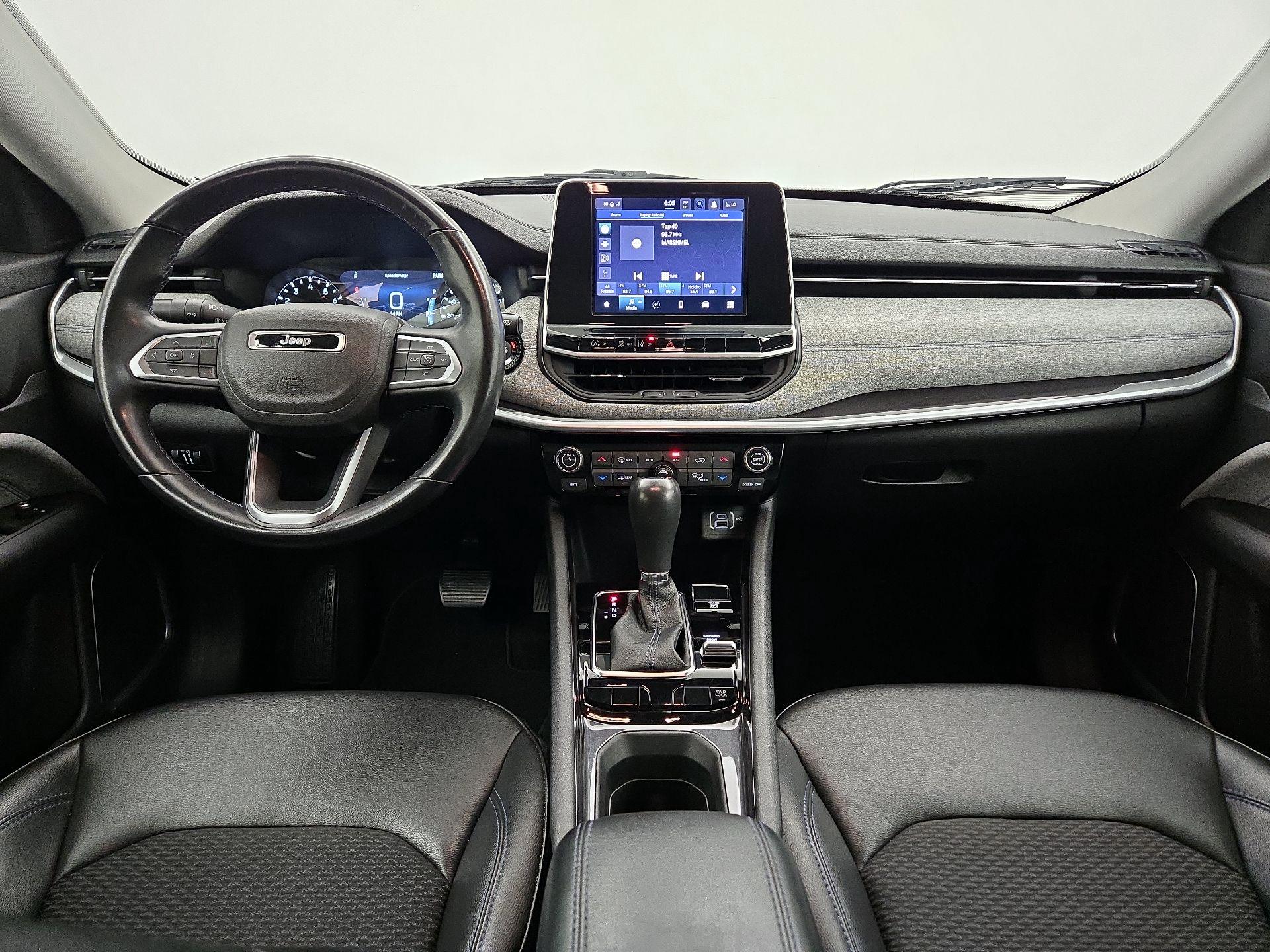 Thumbnail: 2022 Jeep Compass - 9