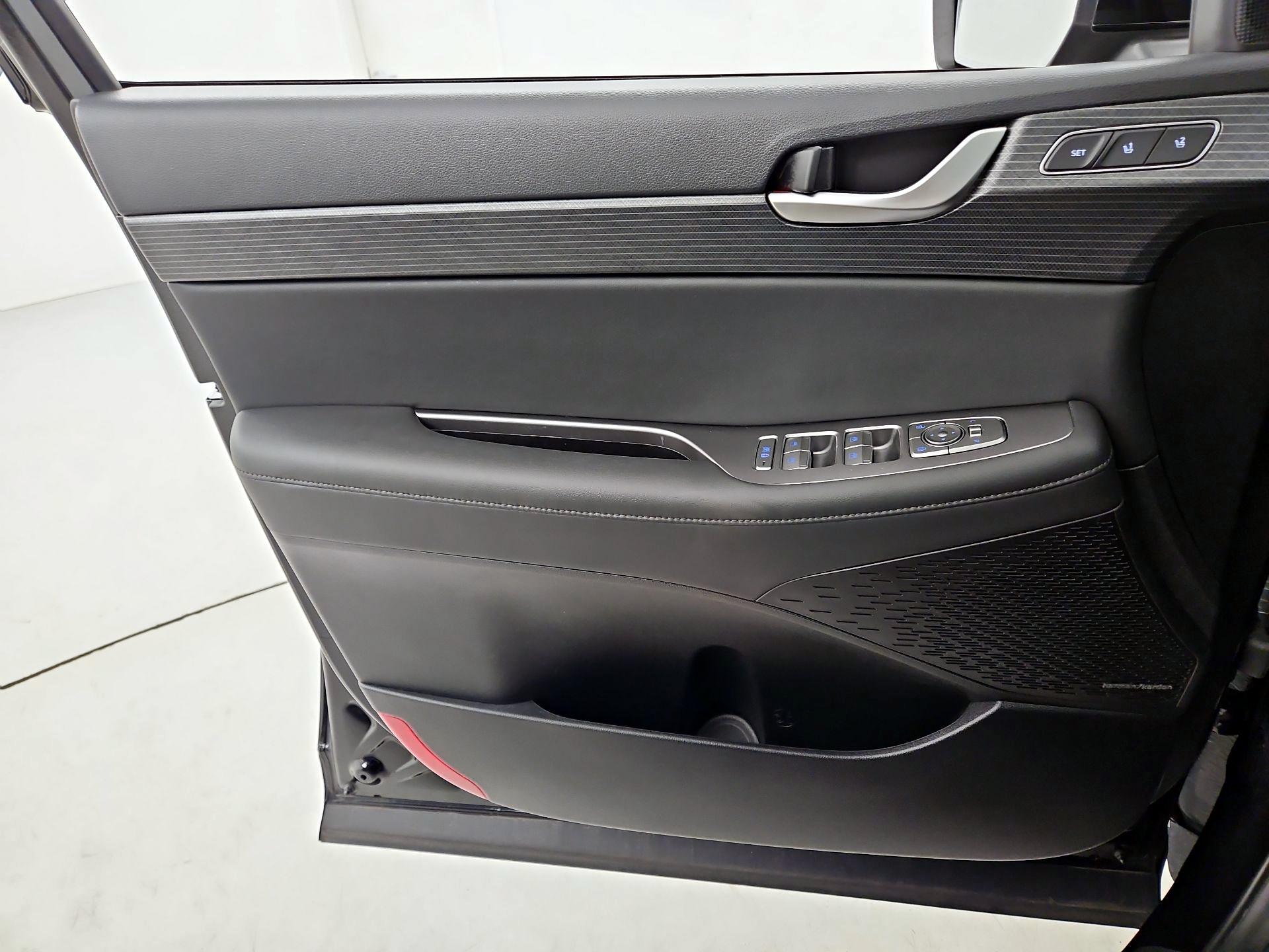 Thumbnail: 2023 Hyundai Palisade - 12