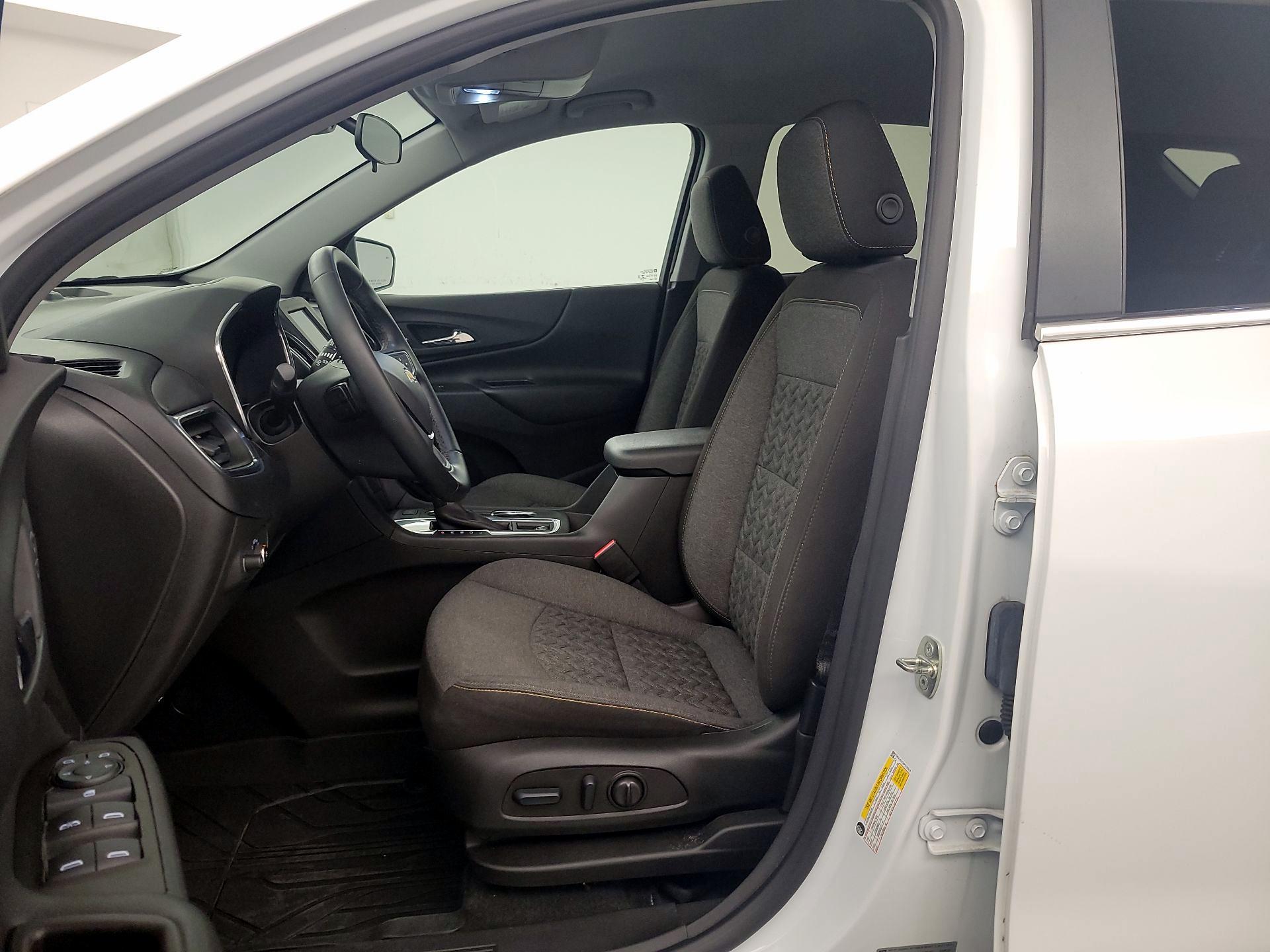 Thumbnail: 2023 Chevrolet Equinox - 11