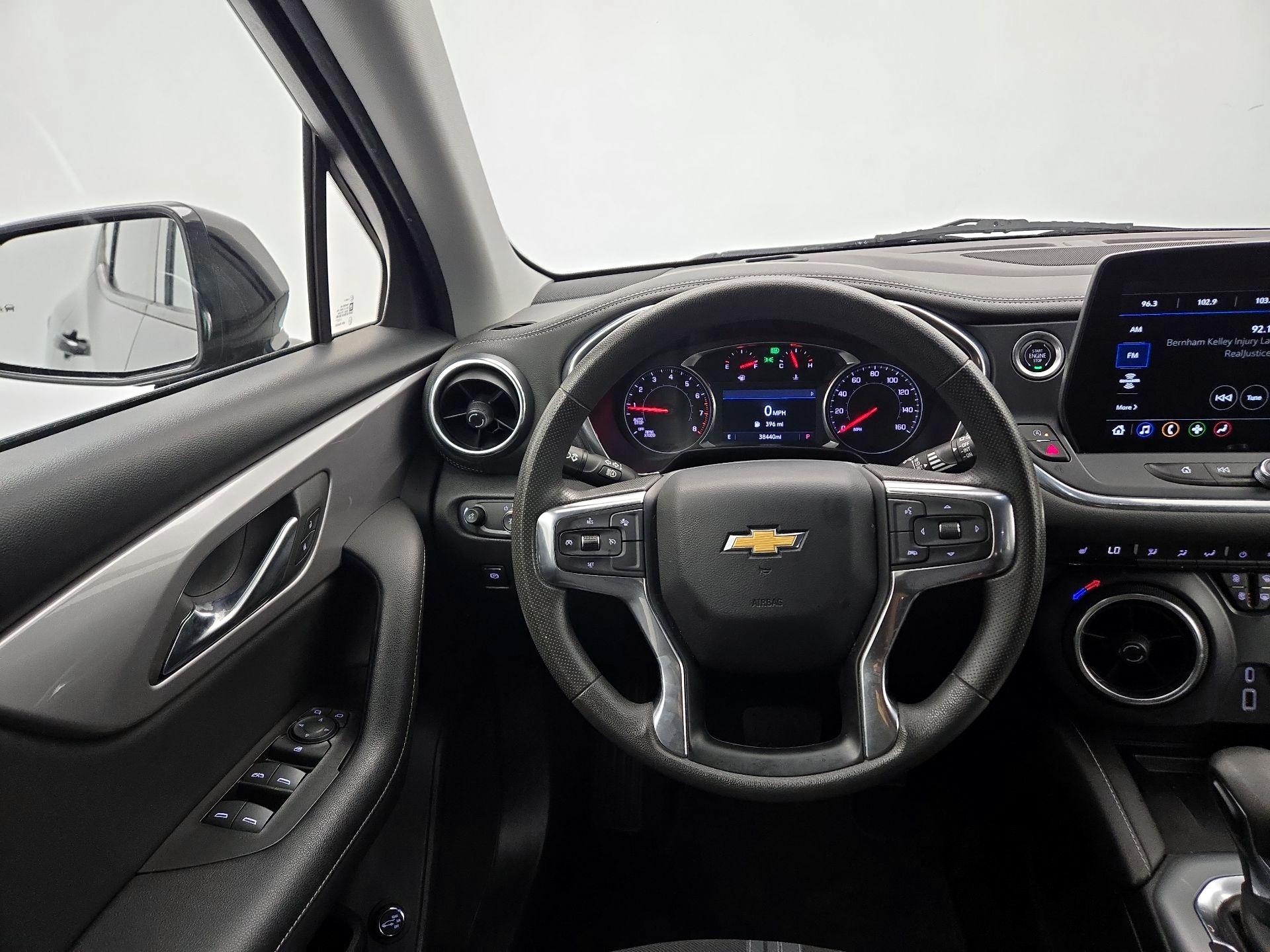 Thumbnail: 2023 Chevrolet Blazer - 10