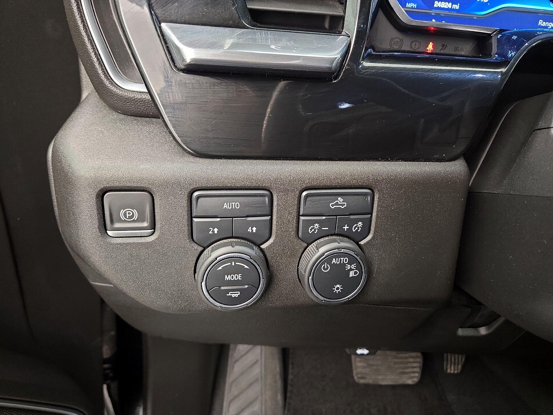 Thumbnail: 2022 Chevrolet Silverado 1500 - 13