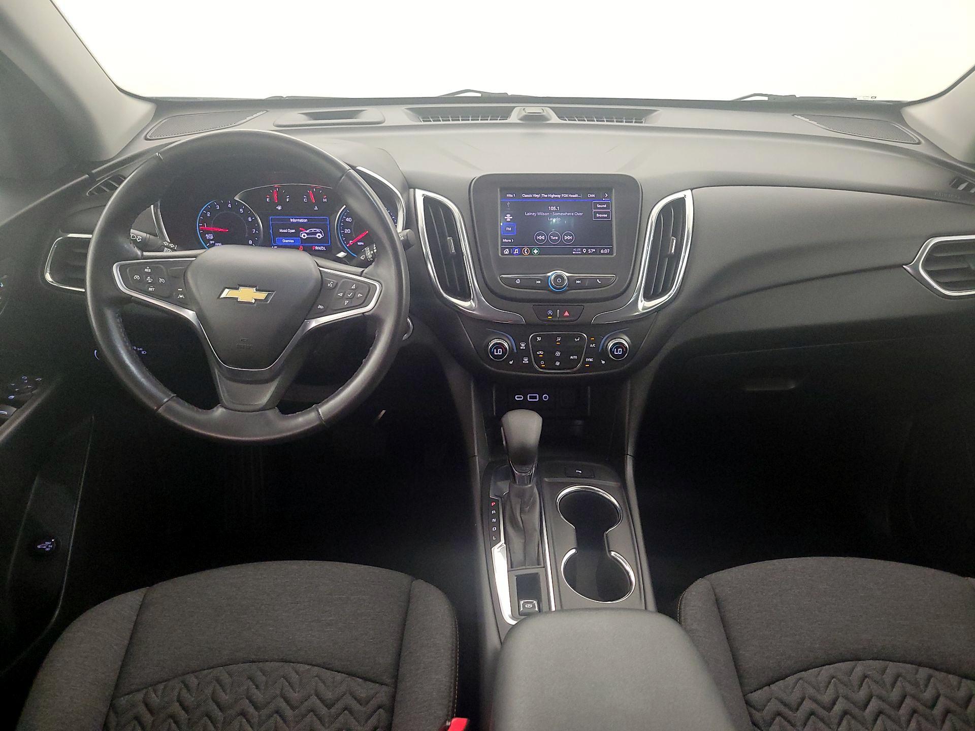 Thumbnail: 2022 Chevrolet Equinox - 9