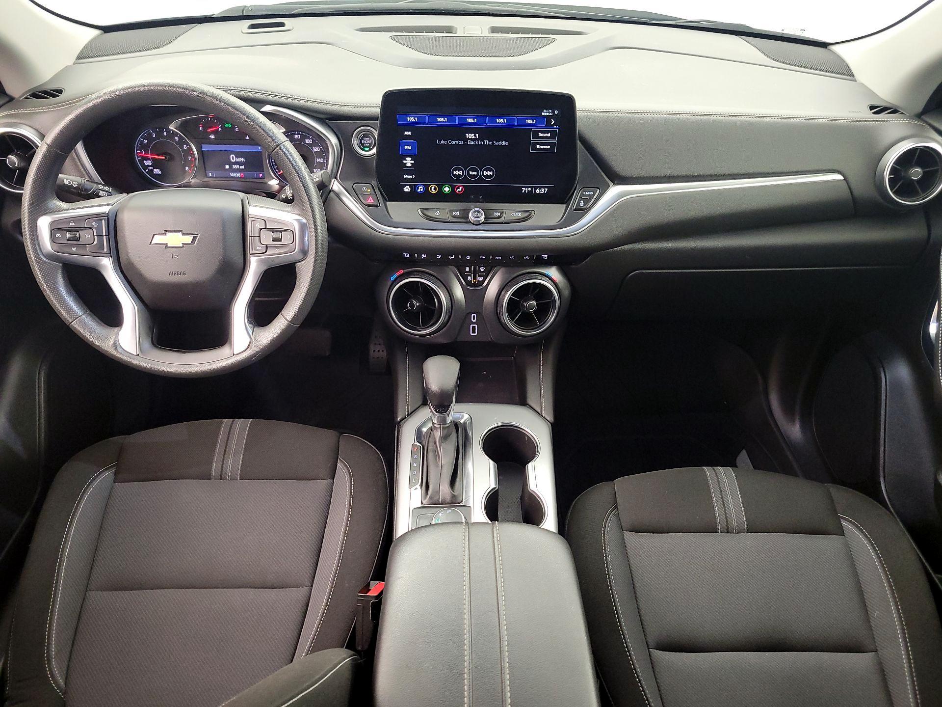 Thumbnail: 2023 Chevrolet Blazer - 9