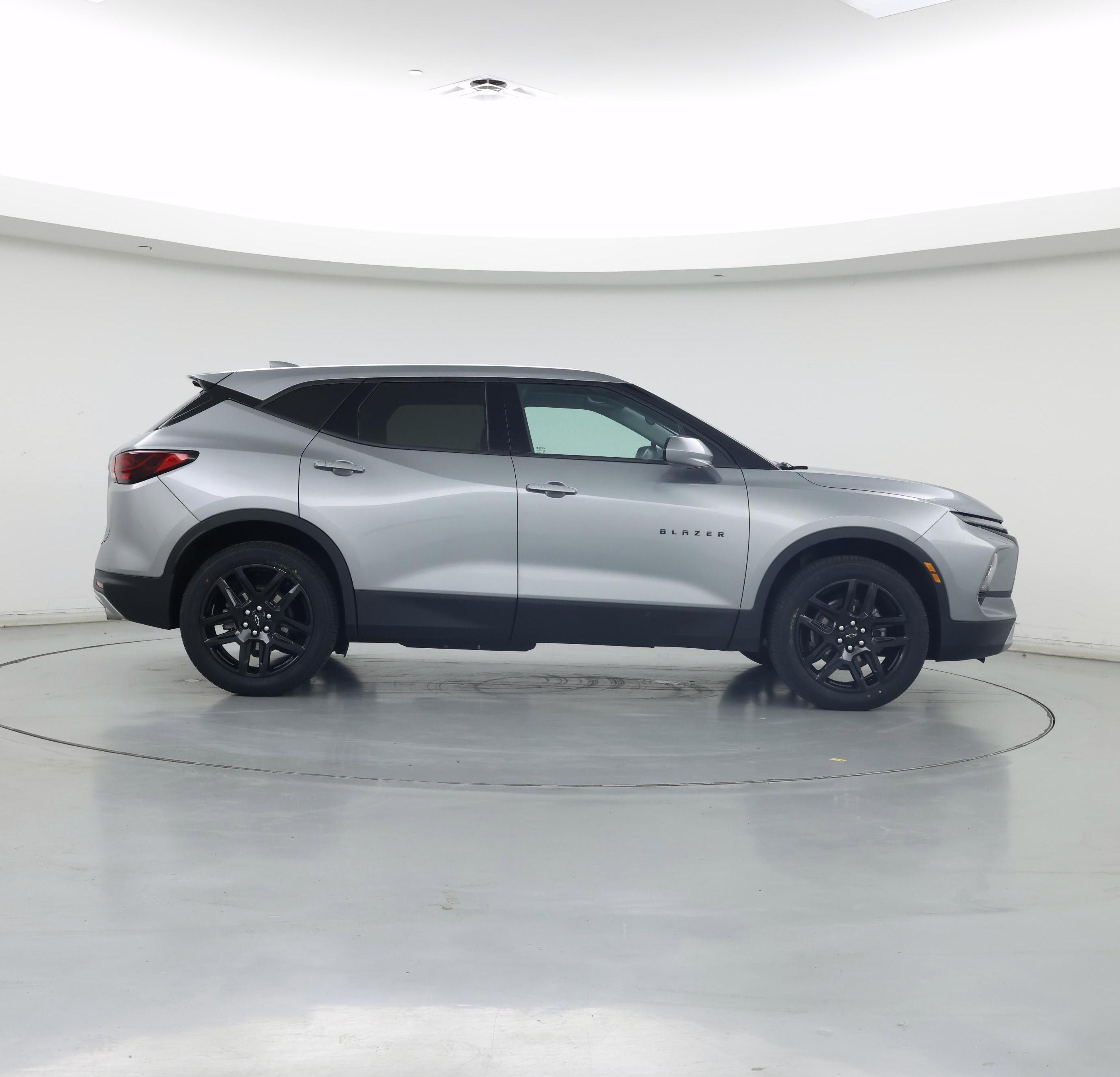 Thumbnail: 2023 Chevrolet Blazer - 7