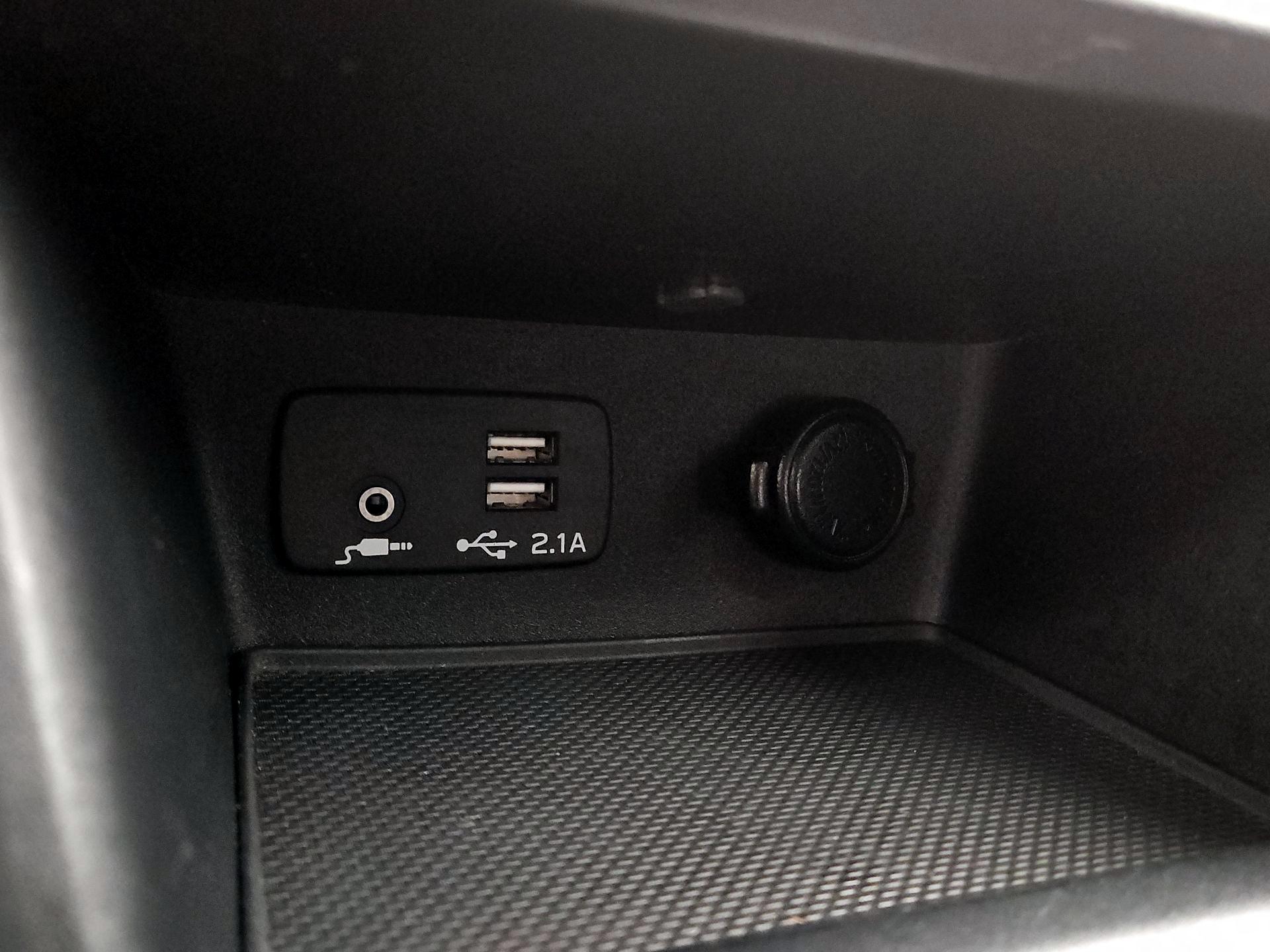 Thumbnail: 2020 Subaru Forester - 18