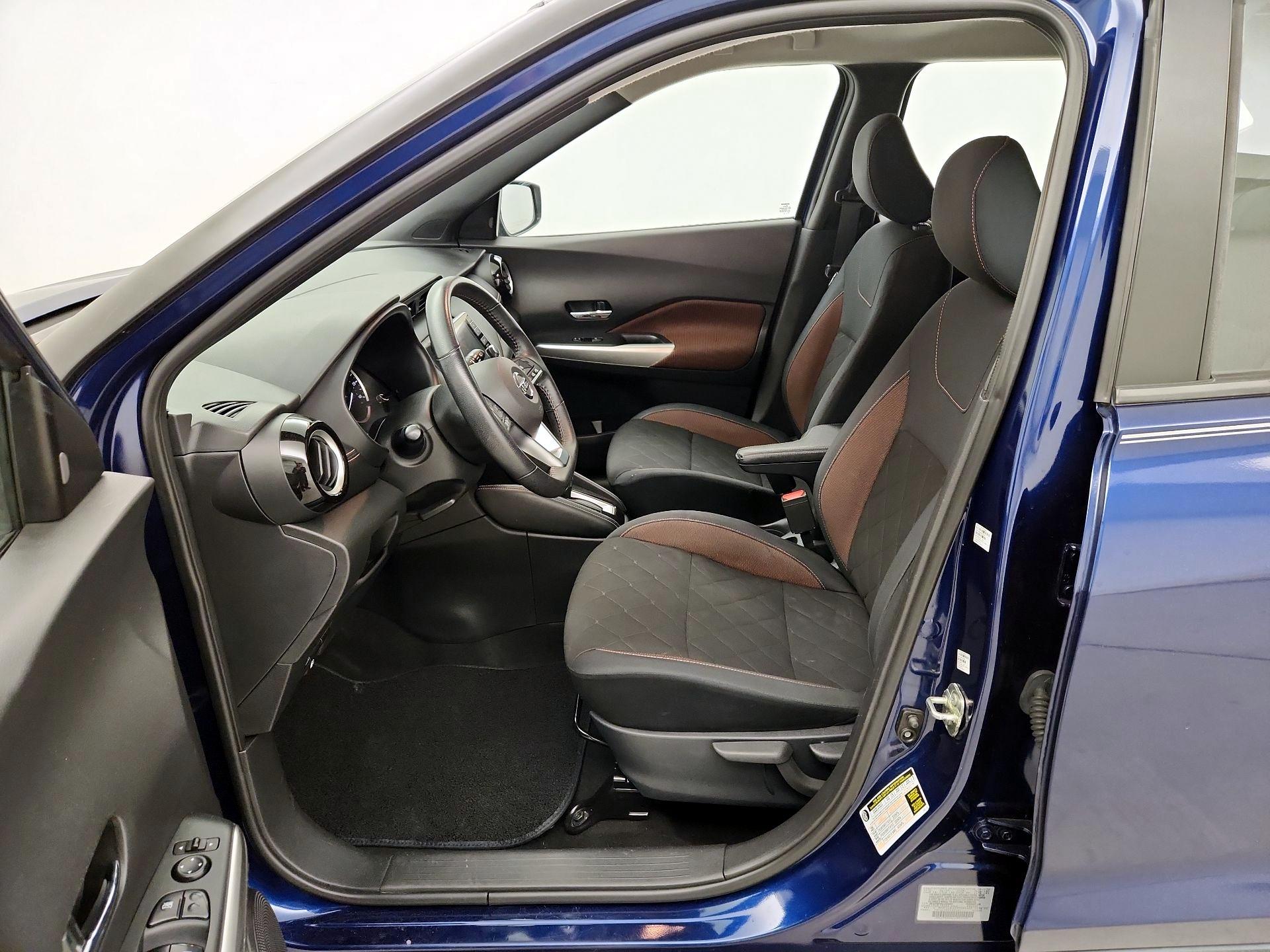 Thumbnail: 2020 Nissan Kicks - 11