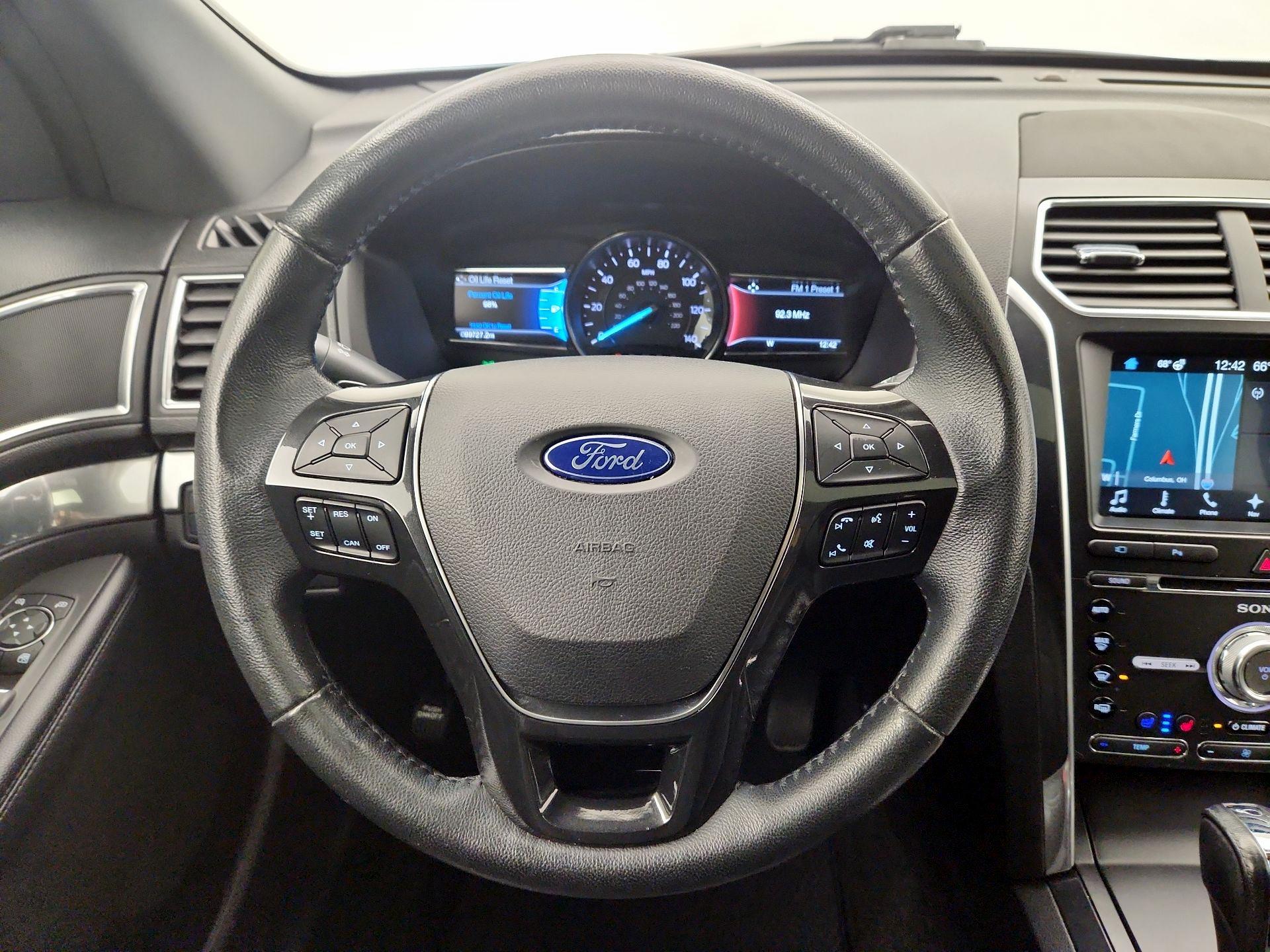 Thumbnail: 2017 Ford Explorer - 10