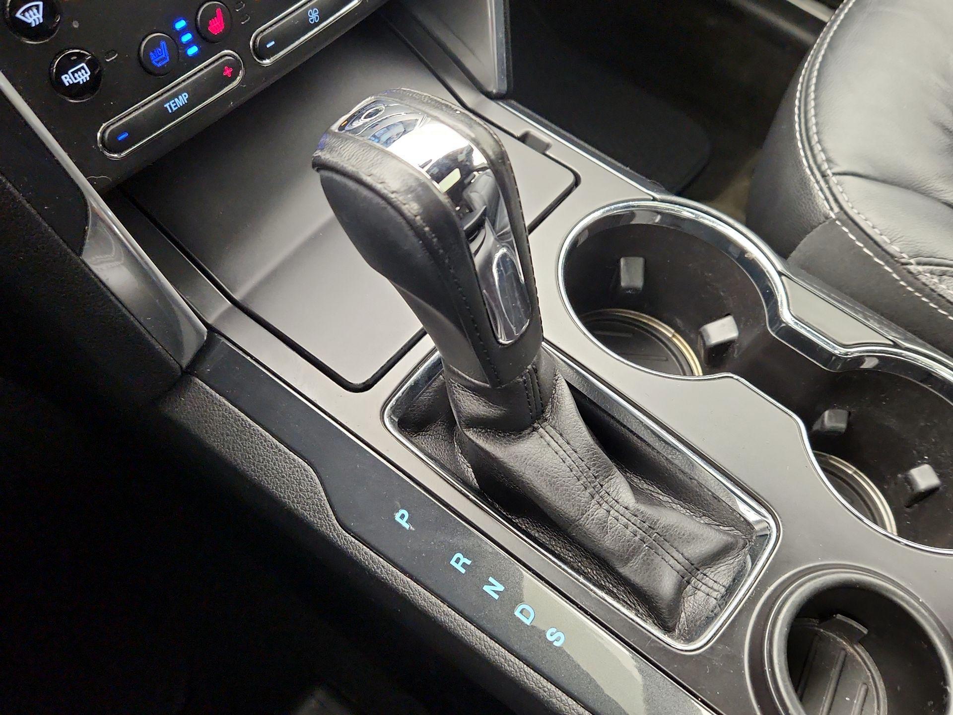 Thumbnail: 2017 Ford Explorer - 18